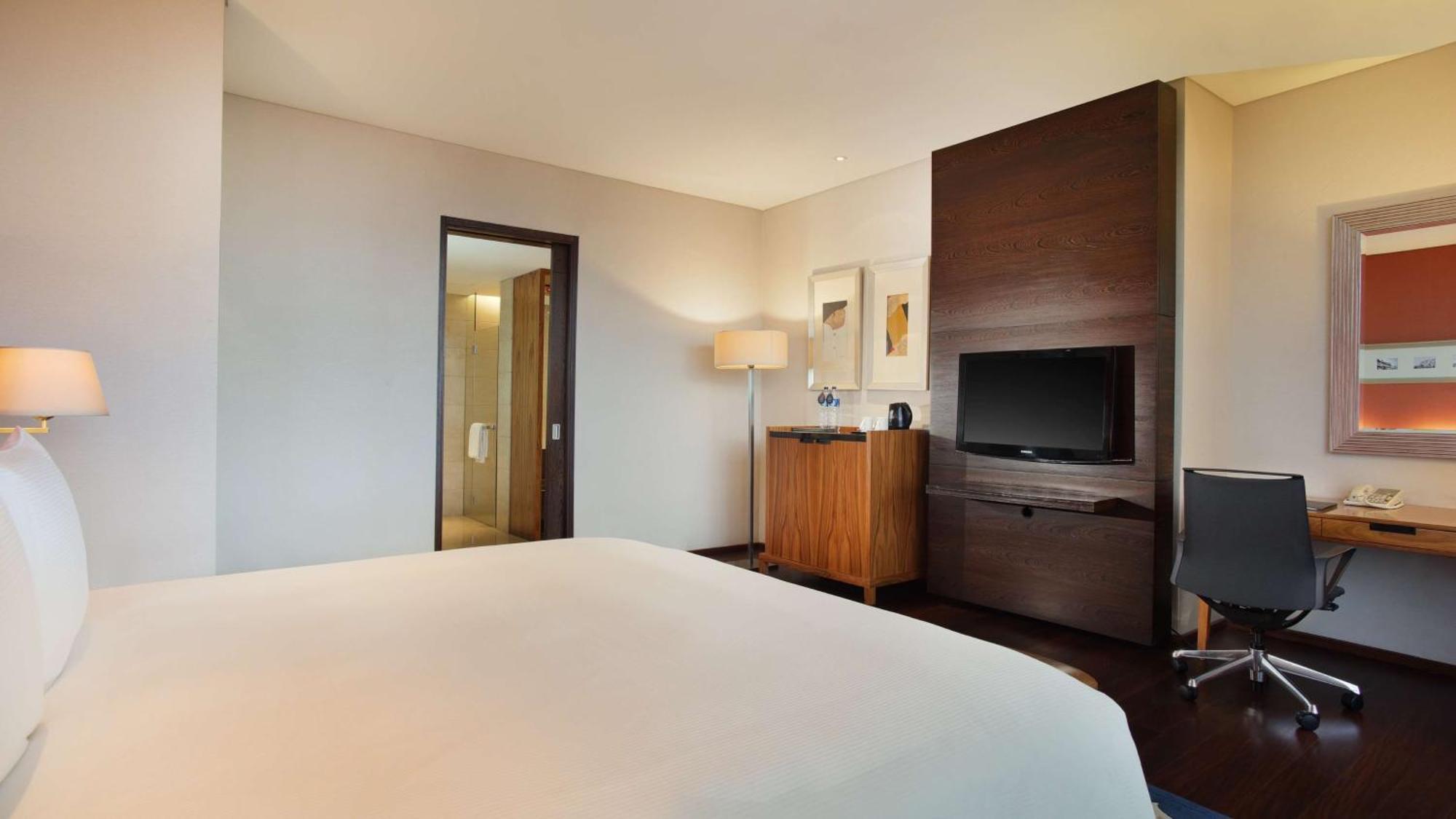 Suite Junior Lit King-Size - Accès au Salon