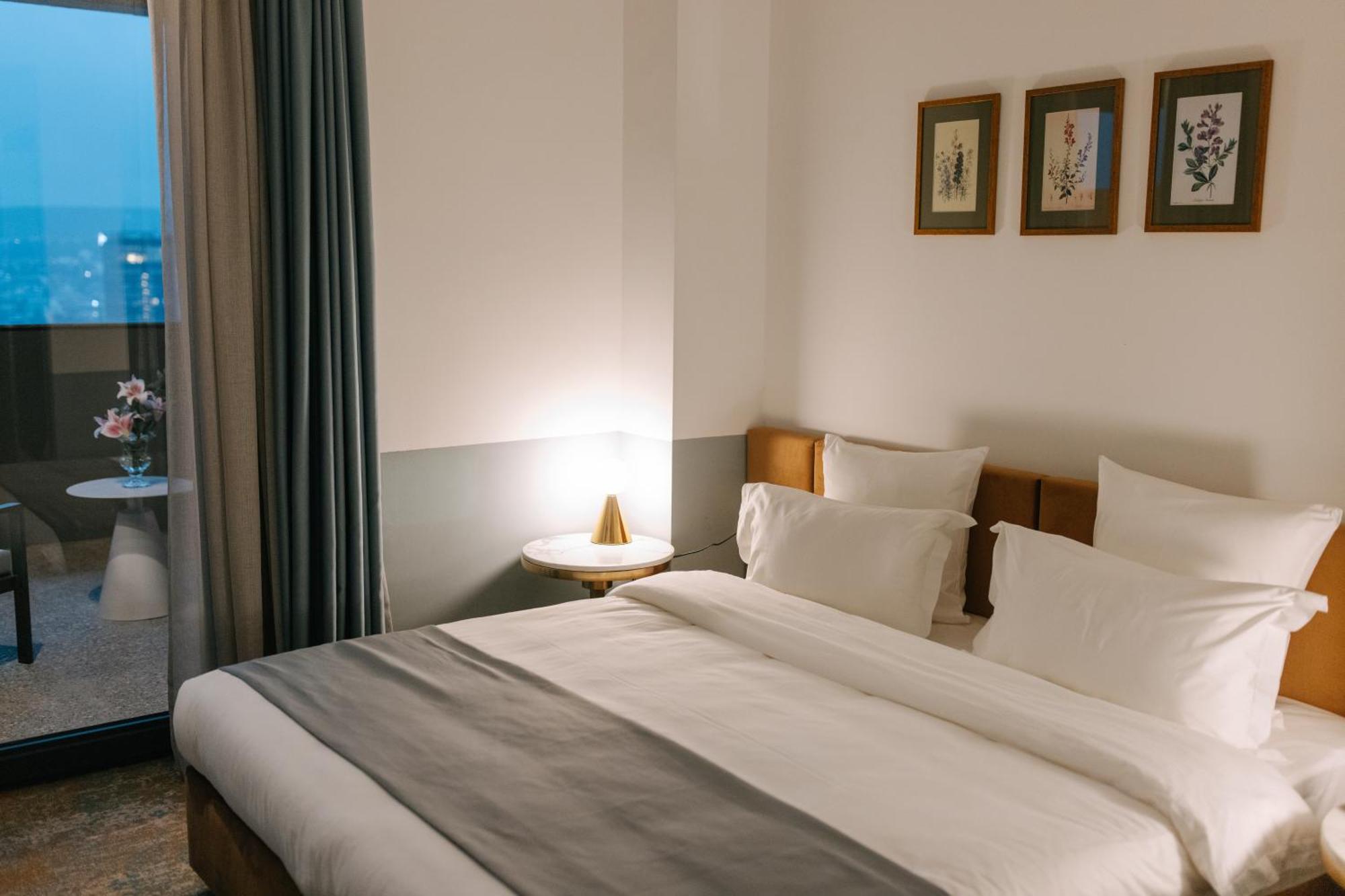 Habitación Doble Deluxe con vistas a la ciudad