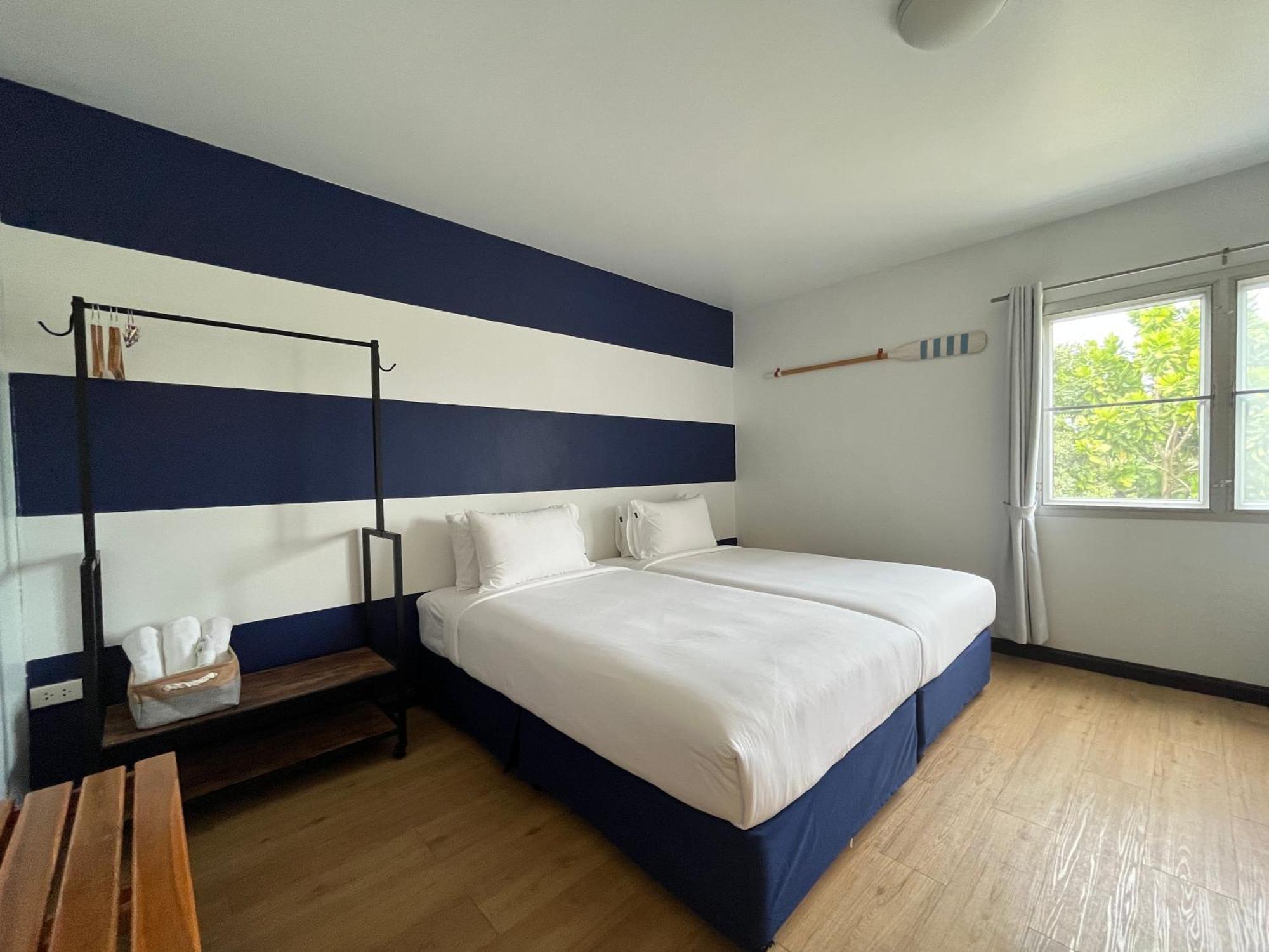 Classic Dreibettzimmer