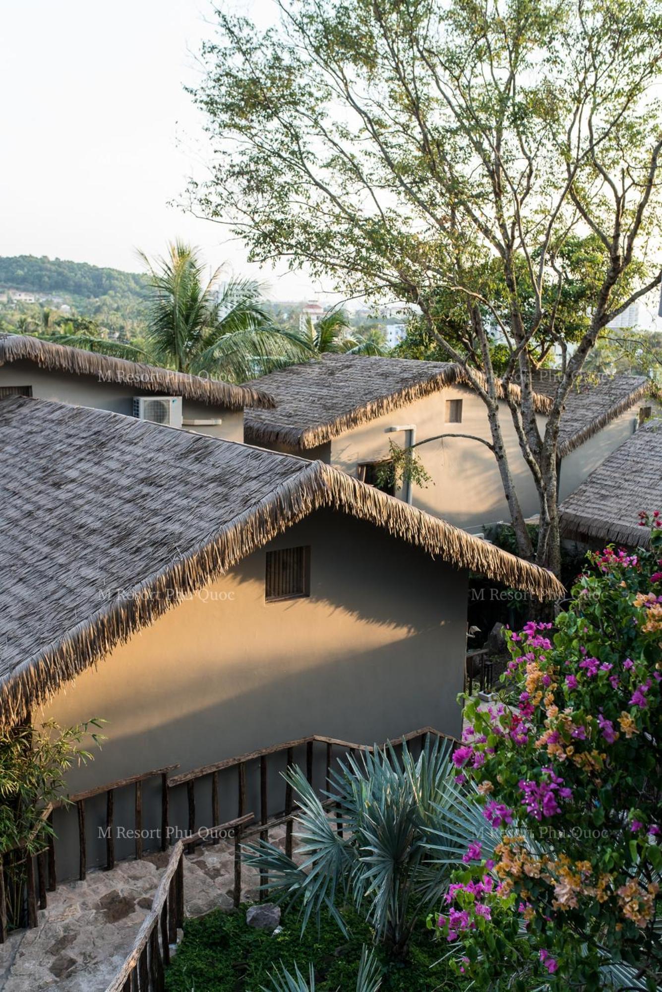 M house - Tropical Village