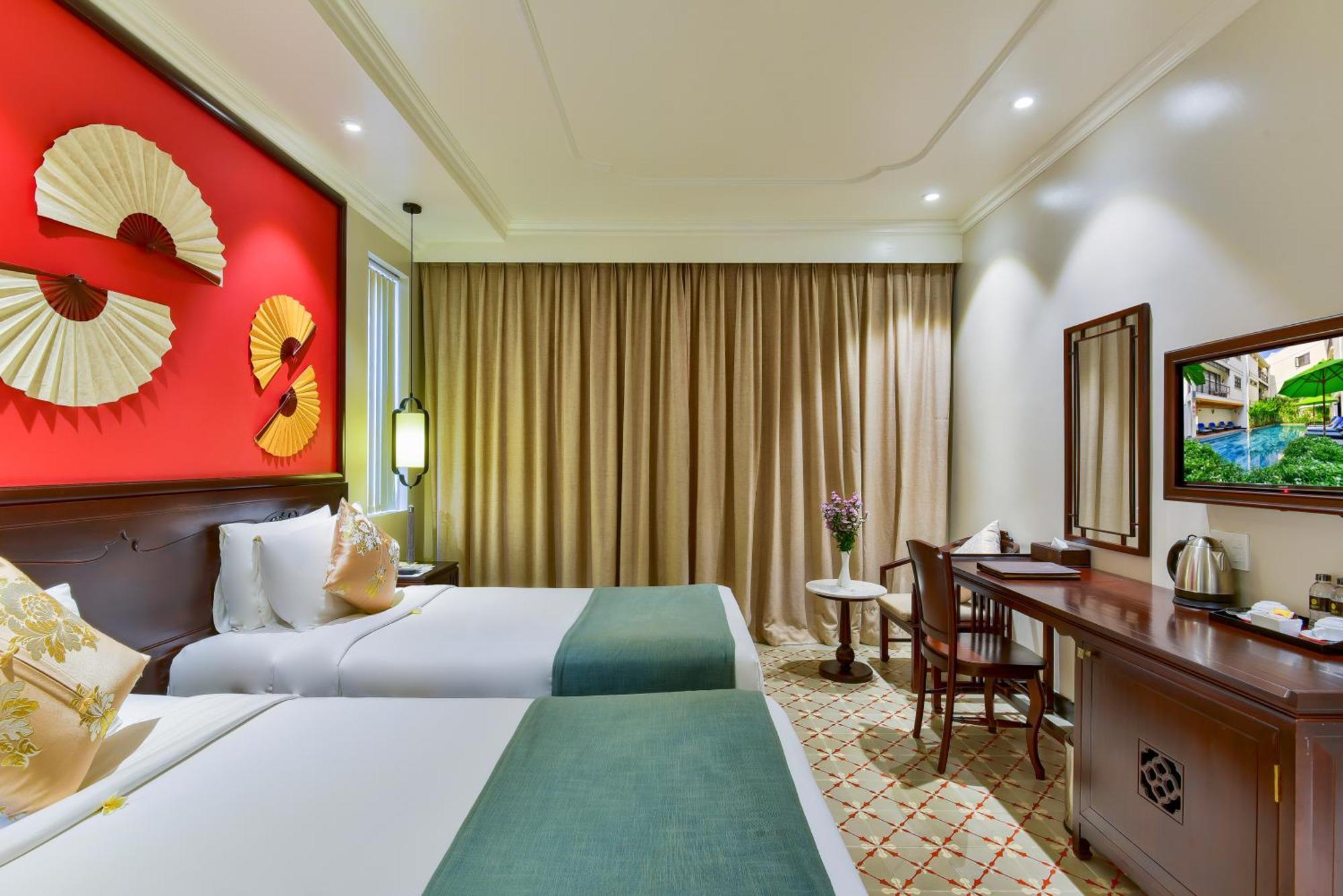 Deluxe Twin Room Balcony
