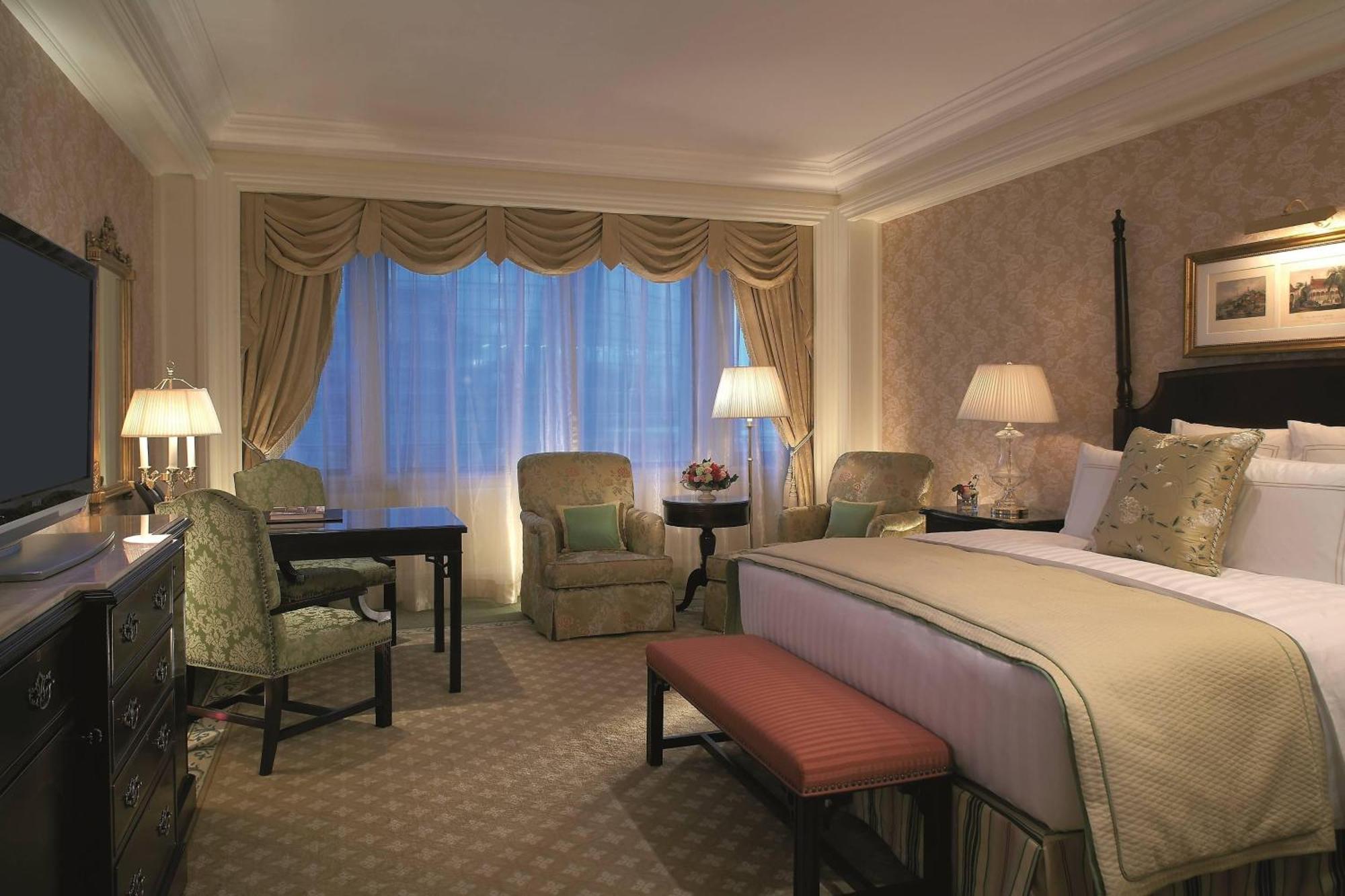 Deluxe Room 1 King