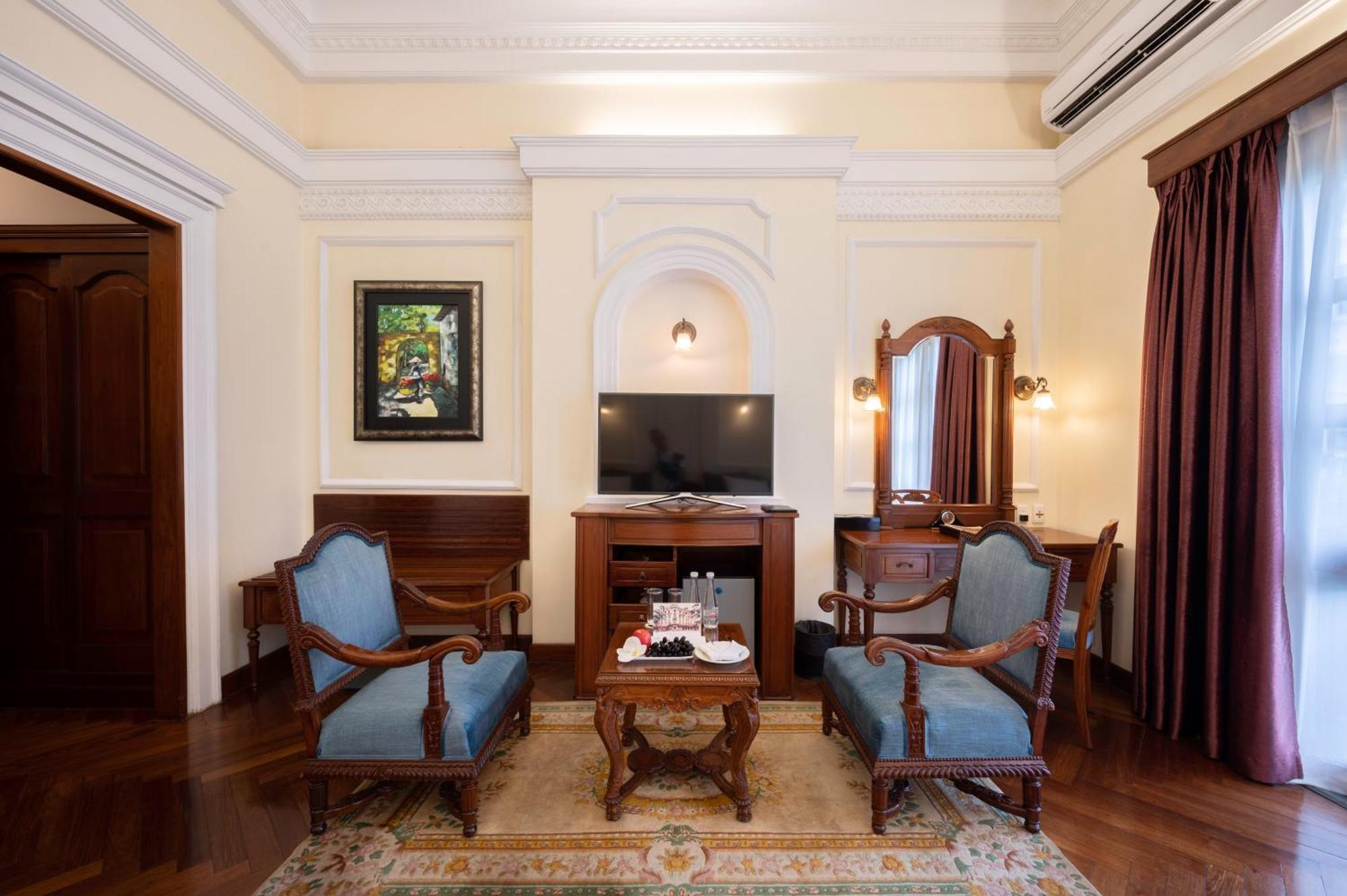 Chambre Deluxe avec Piscine du Siècle (Double ou Lits Jumeaux)