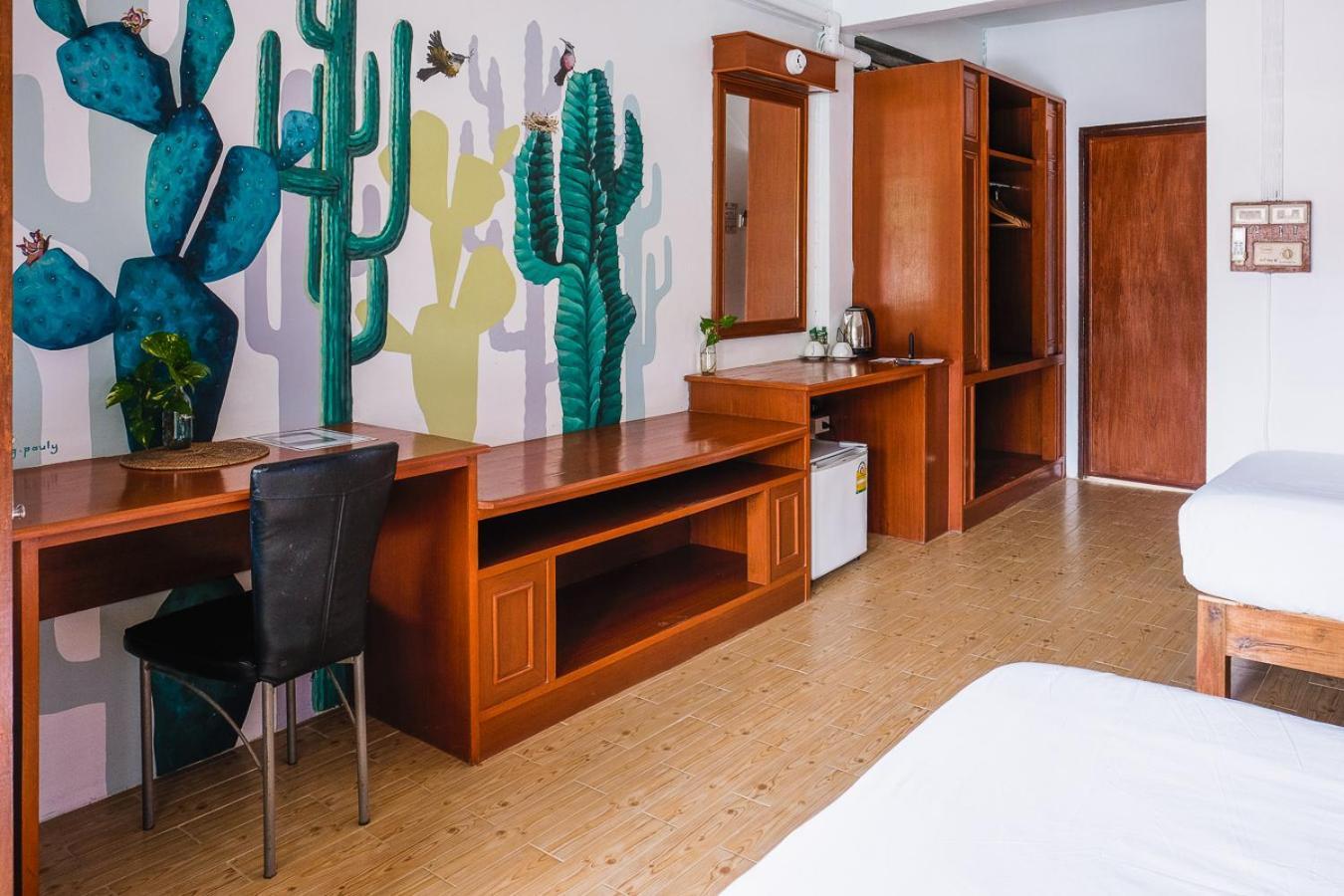 Superior Twin Room,1547136454:JPEG