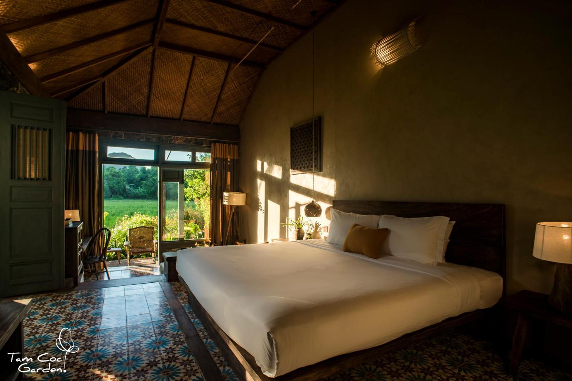 Premium Tonkin Garden Bungalow,1548959704:JPEG