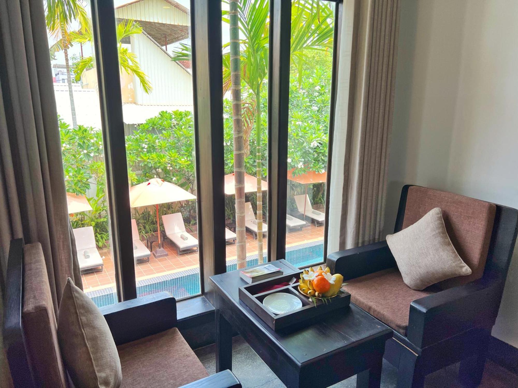 Deluxe Double Pool View with Balcony,1549526410:JPEG