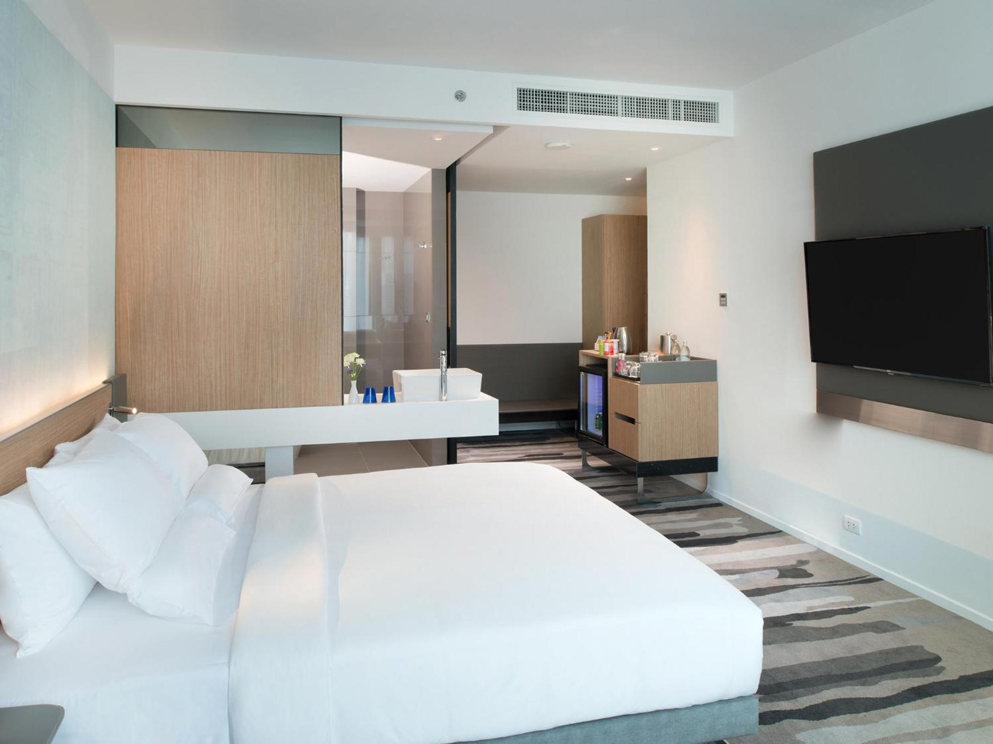 Grand Deluxe King Room with Bathtub,1705041661:JPEG