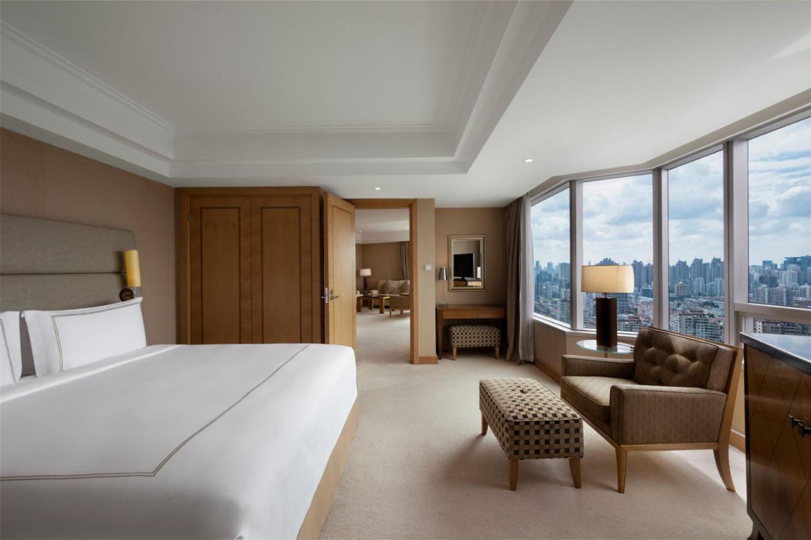 Deluxe King Suite,1637719422:JPEG
