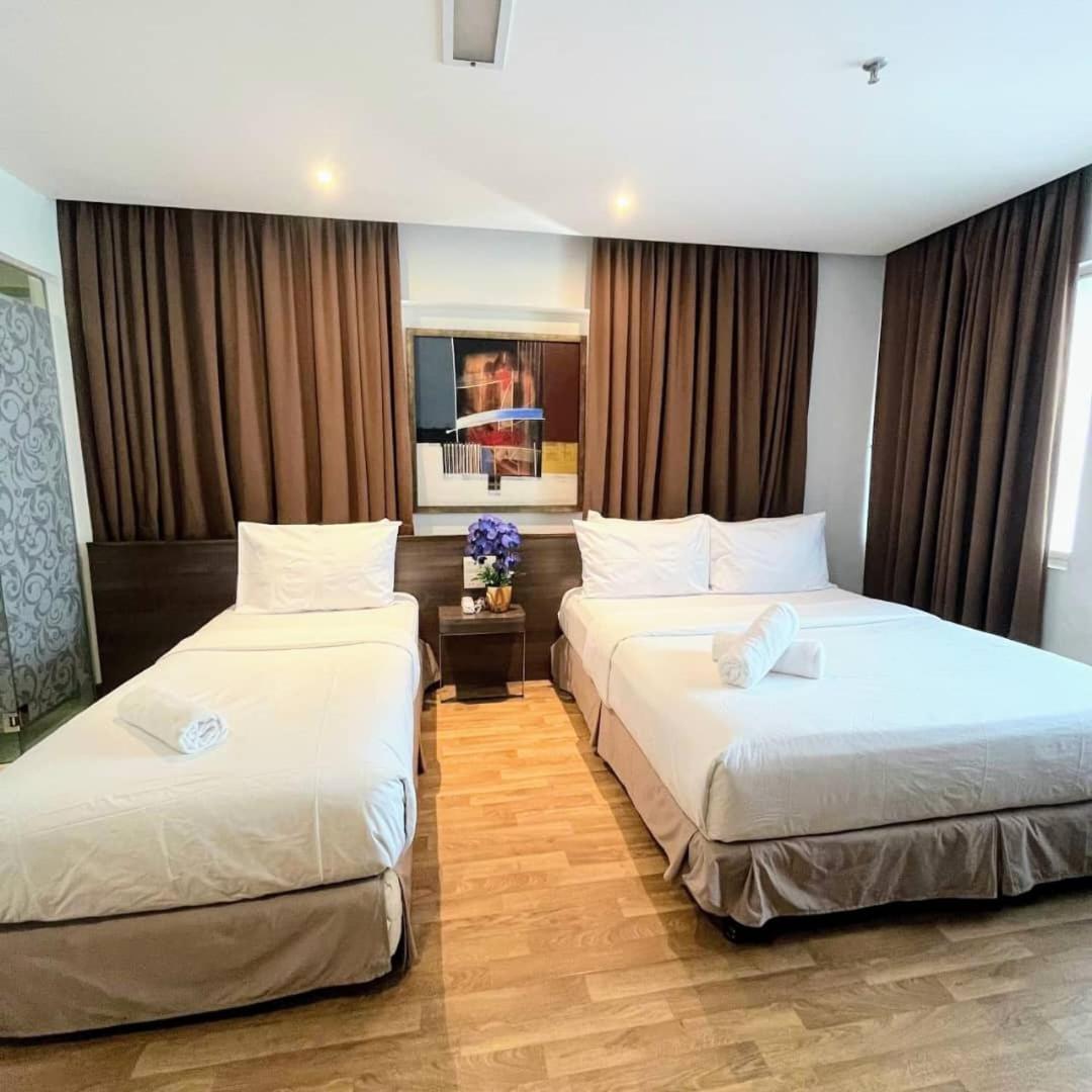 Chambre Familiale de Luxe avec Fenêtre