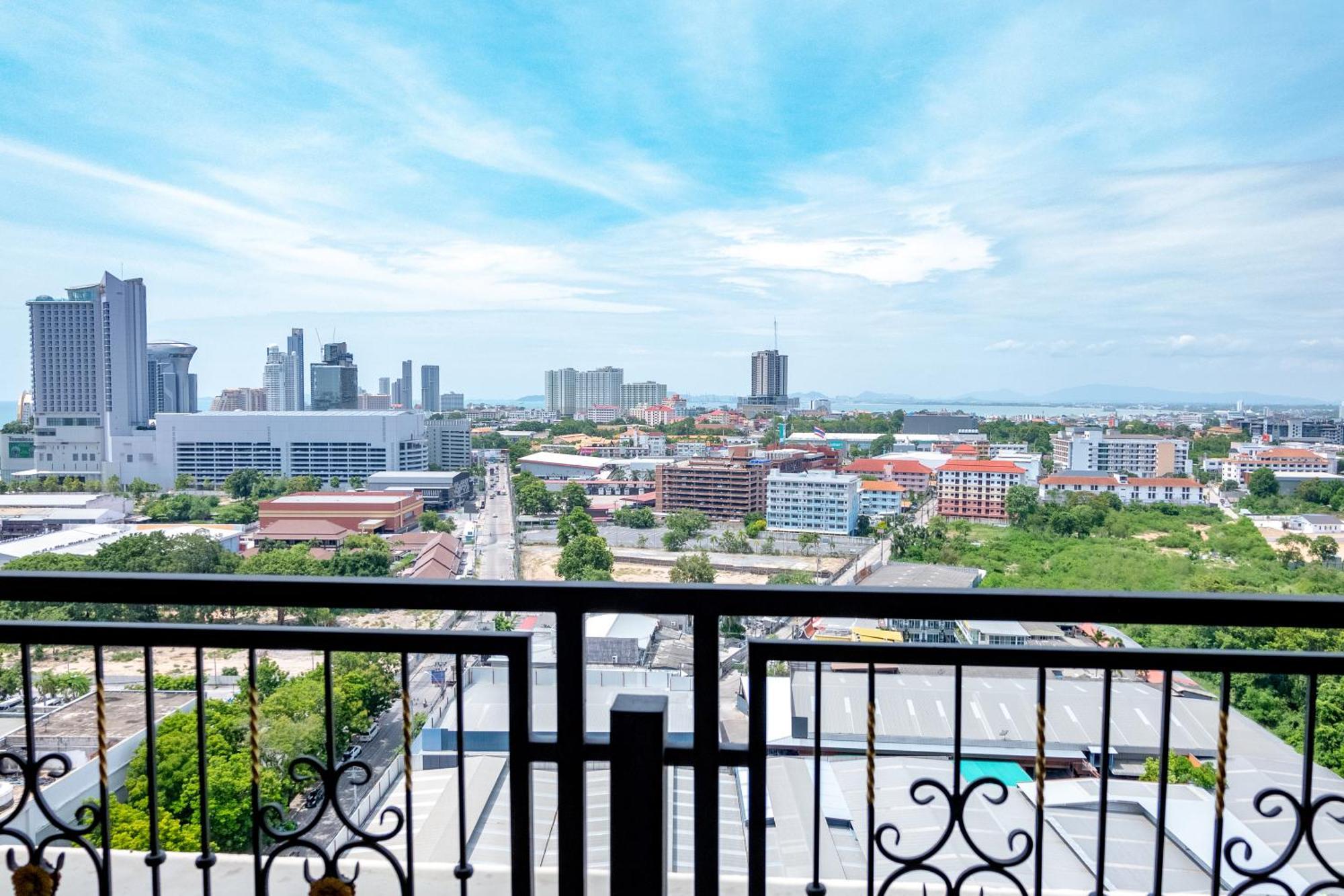 Family Suite Balcony