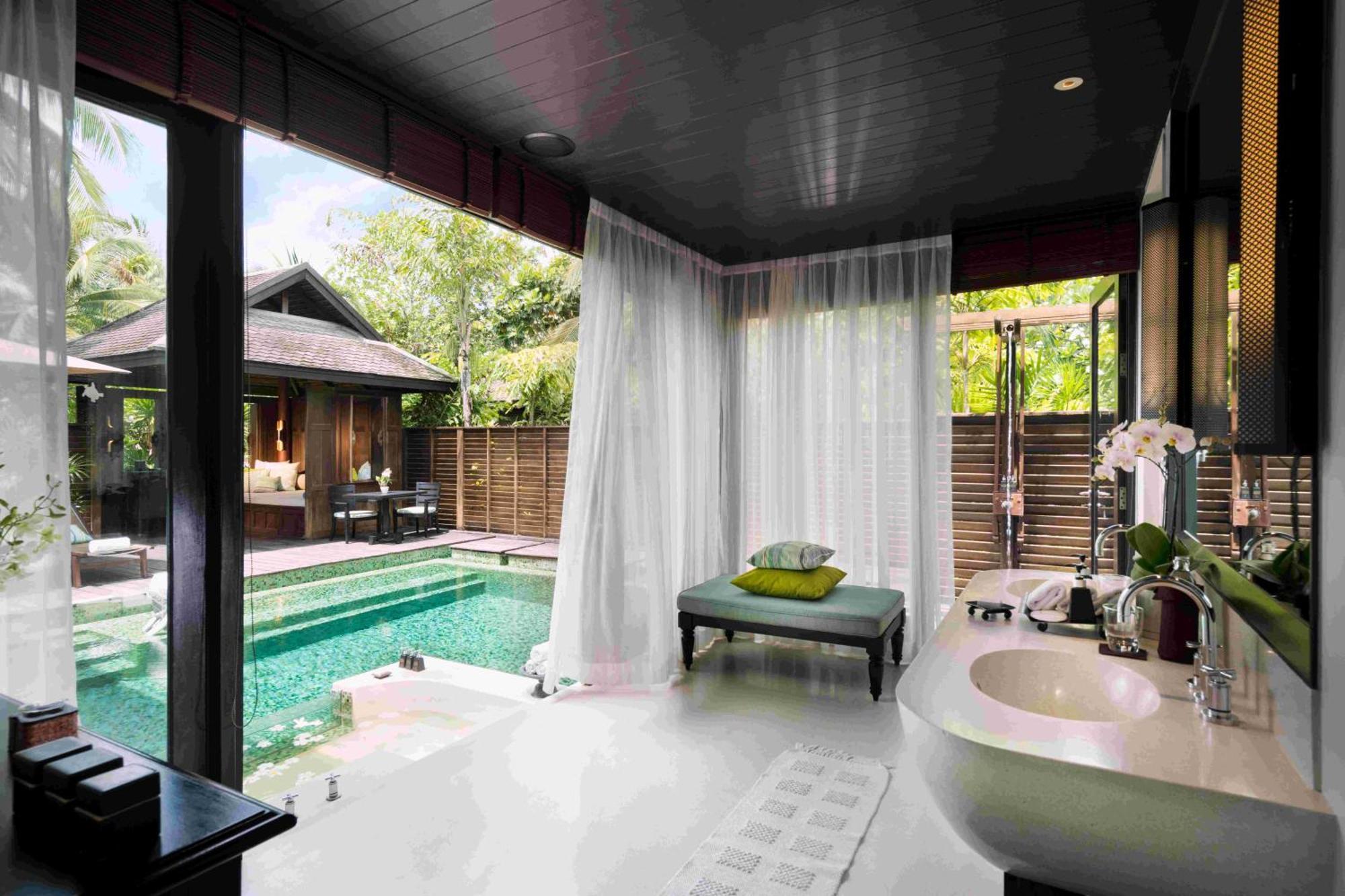Hébergement 2 Chambres Communicant avec Villa Double avec Piscine