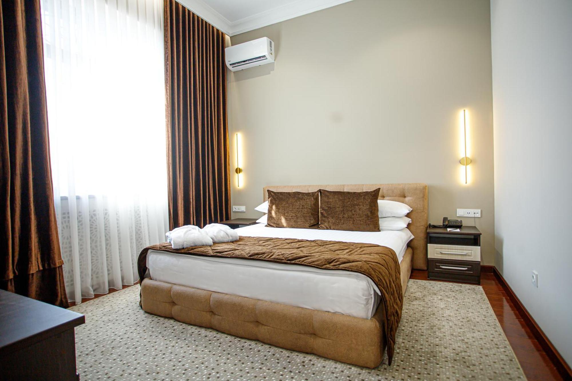 King Suite
