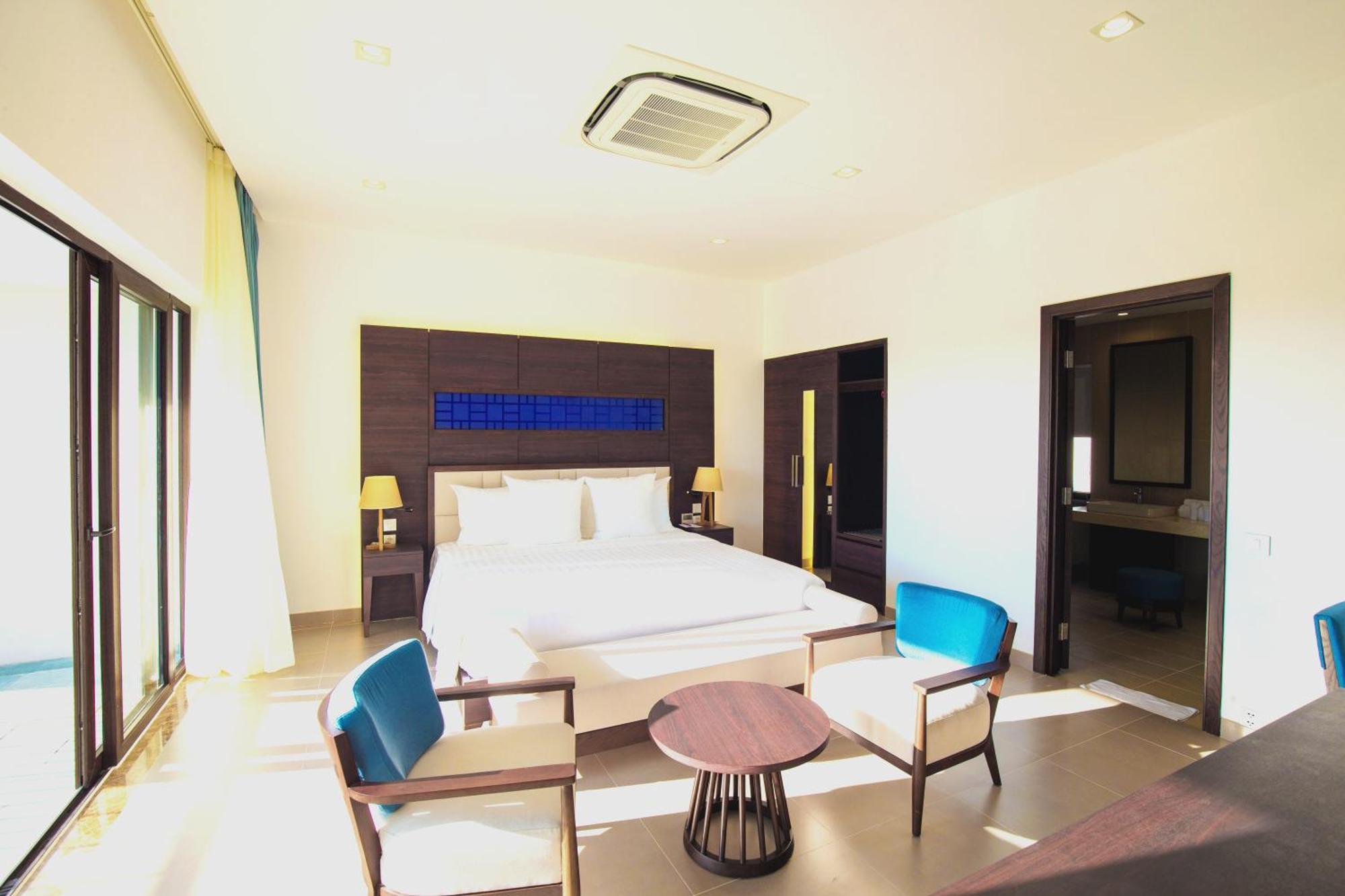 4 bedrooms Villa