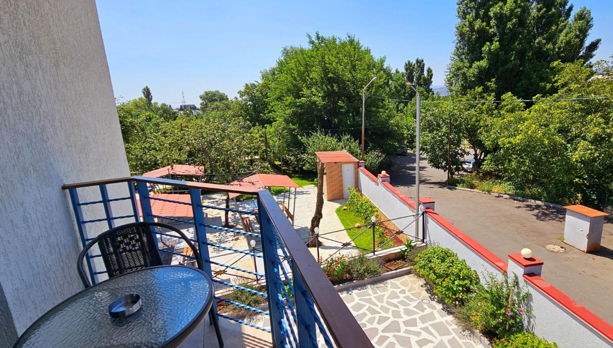 Double Room with Garden View