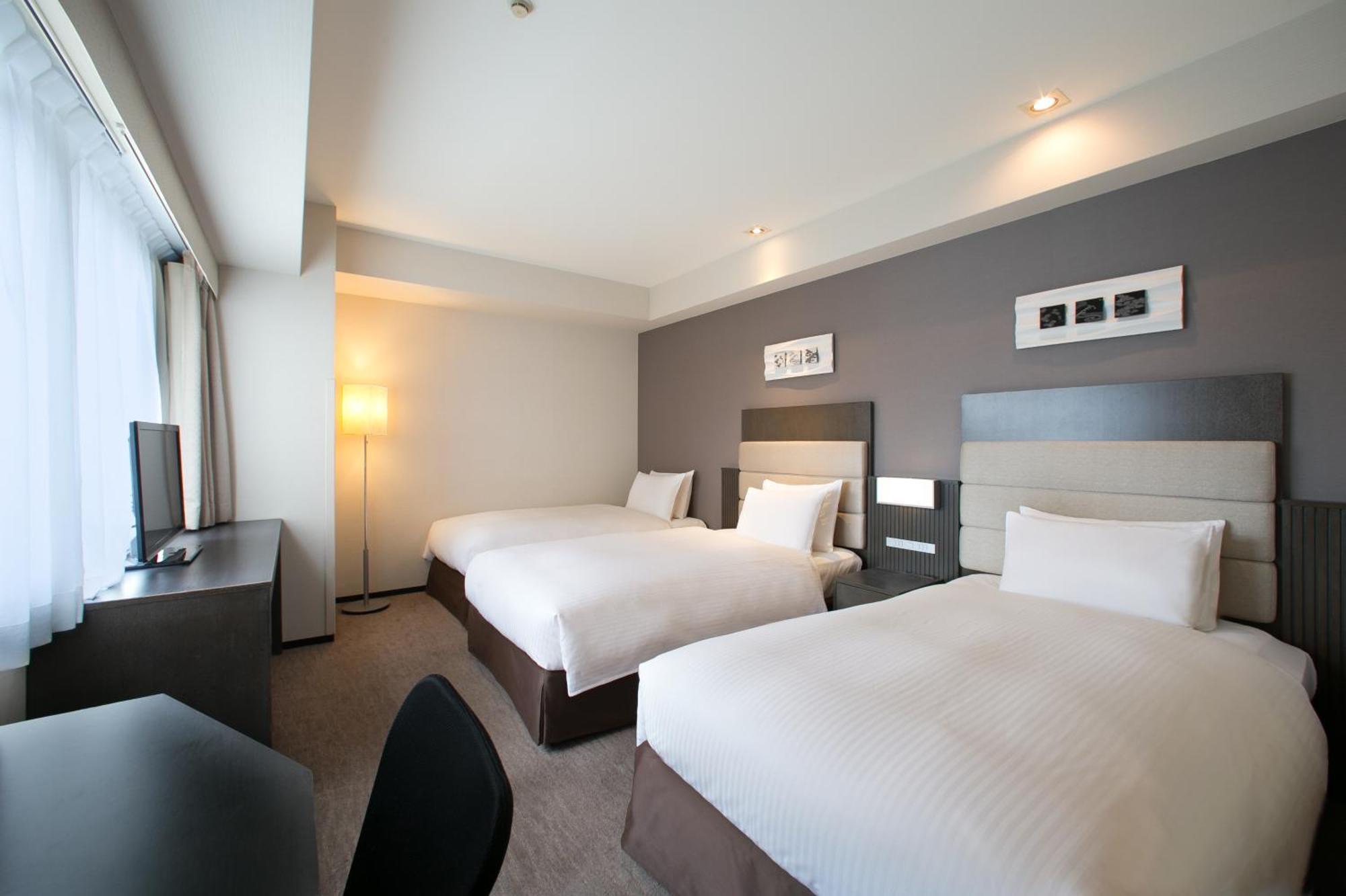Superior Zweibettzimmer mit Zustellbett - Nichtraucher