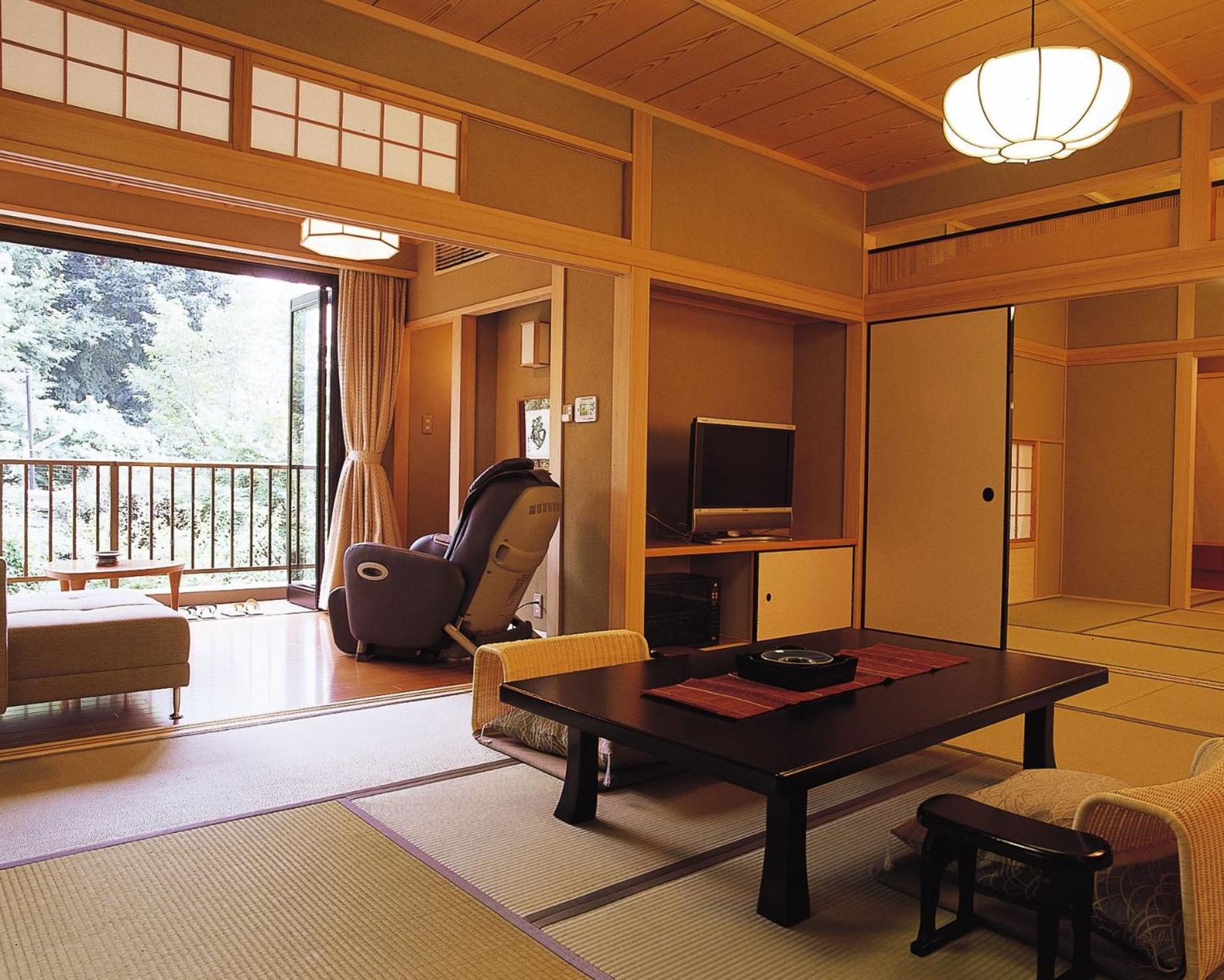 Japanes-Style Deluxe Room with Open-Air Bath