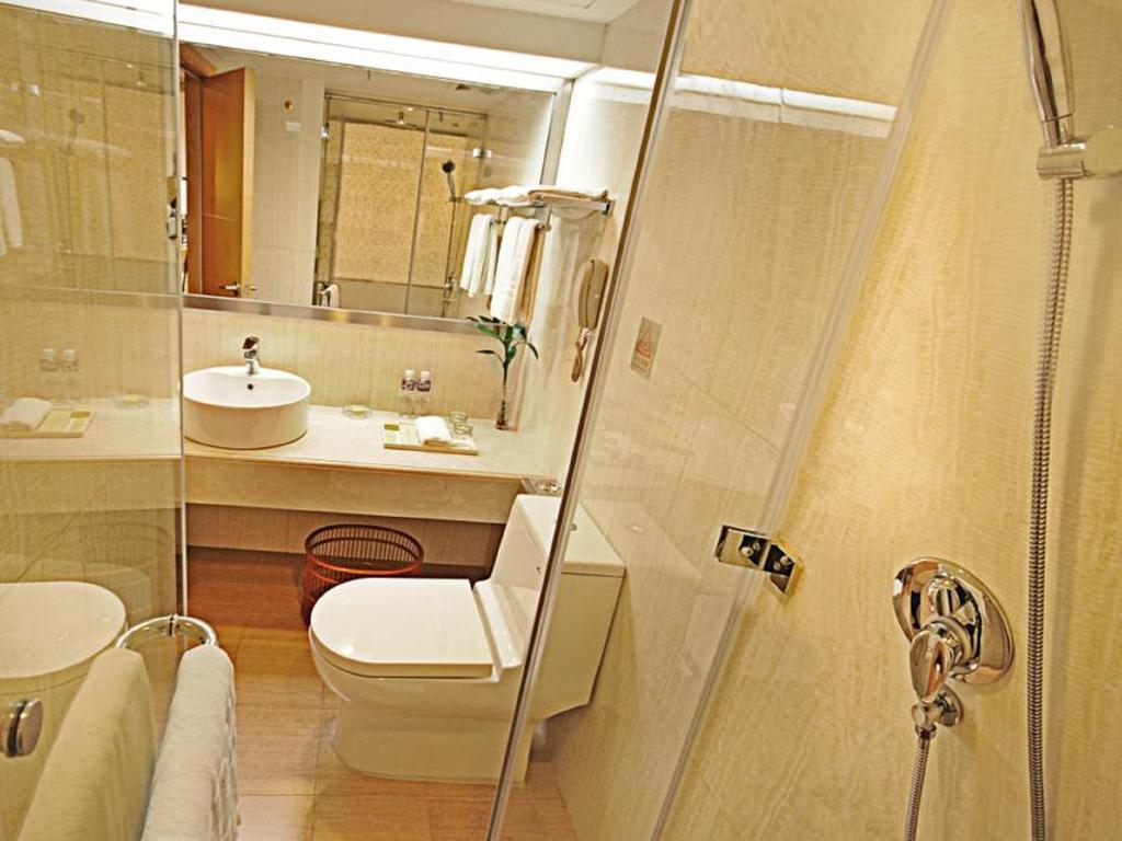 Adjoining Room