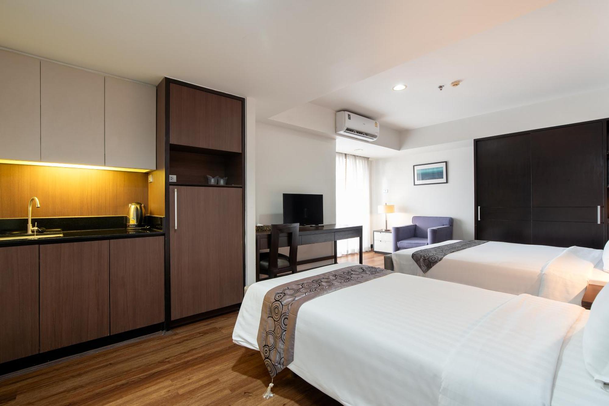 Superior Twin Room
