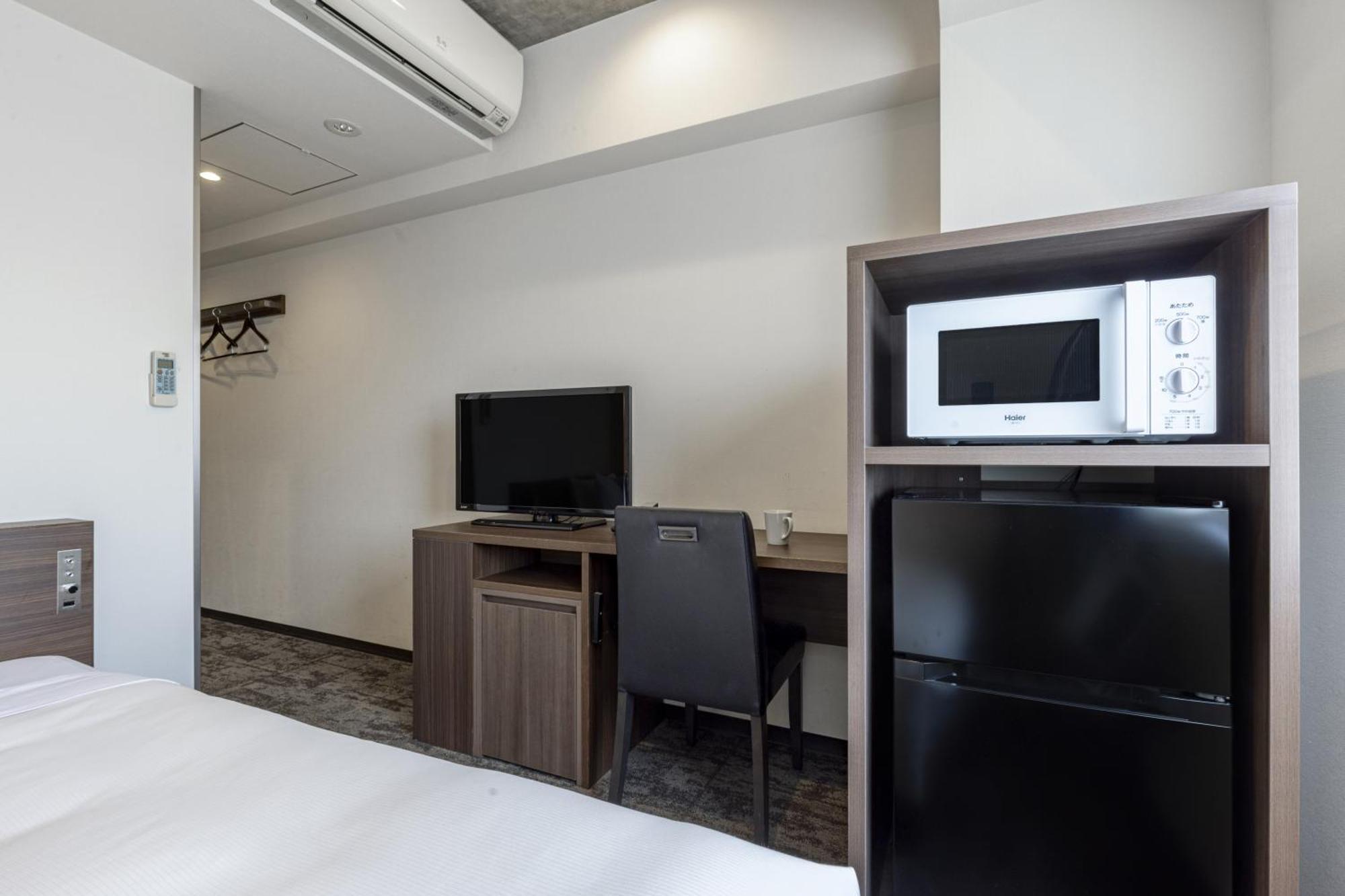 Cozy Single Room with  Single Bed and In-room Washer-Dryer 1Adult,1580649613:JPEG