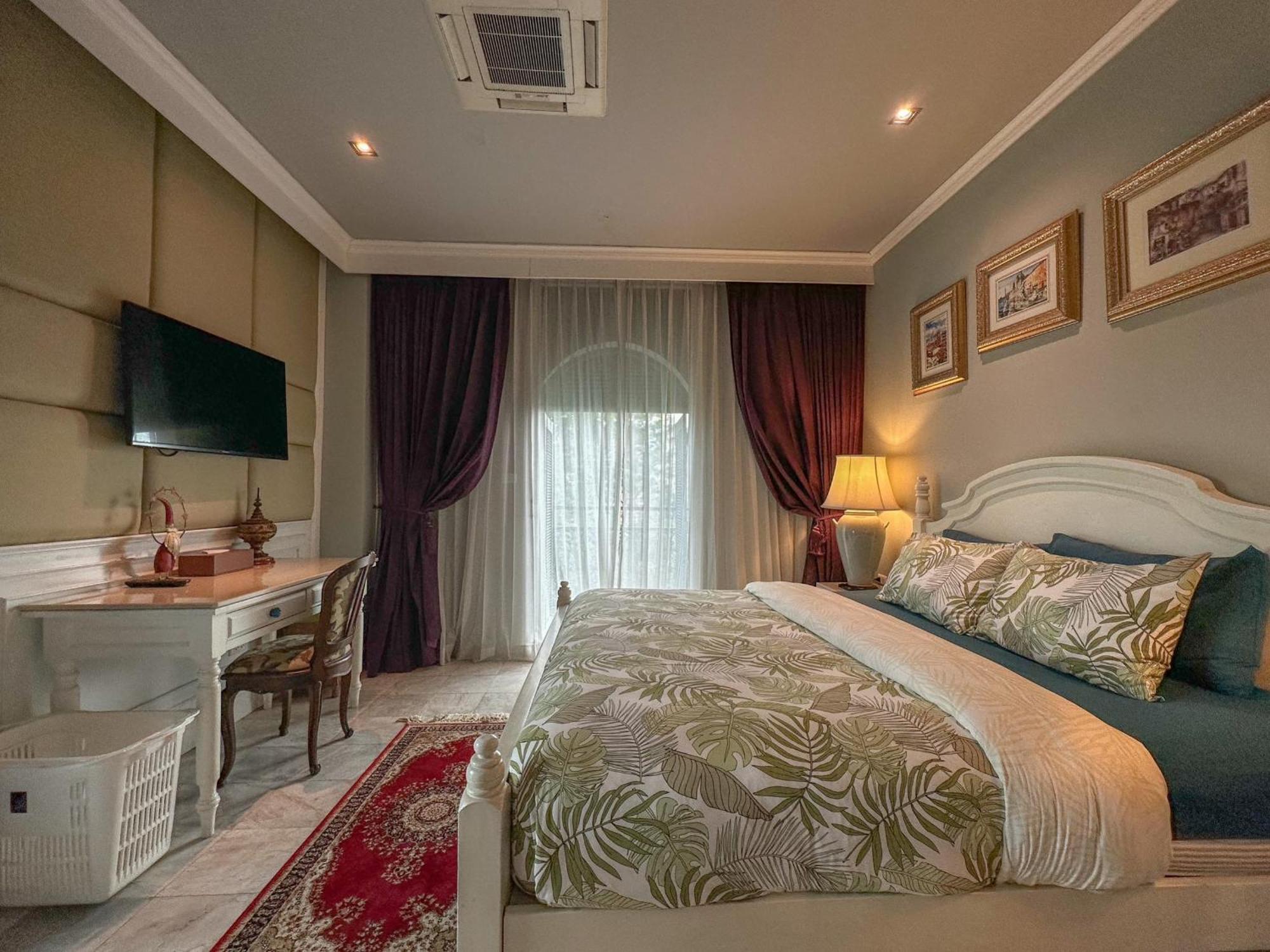 Two-Bedroom Suite