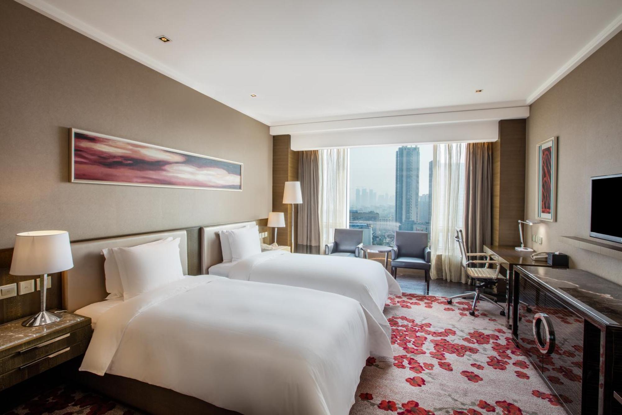 Standard Twin Room with Lake View