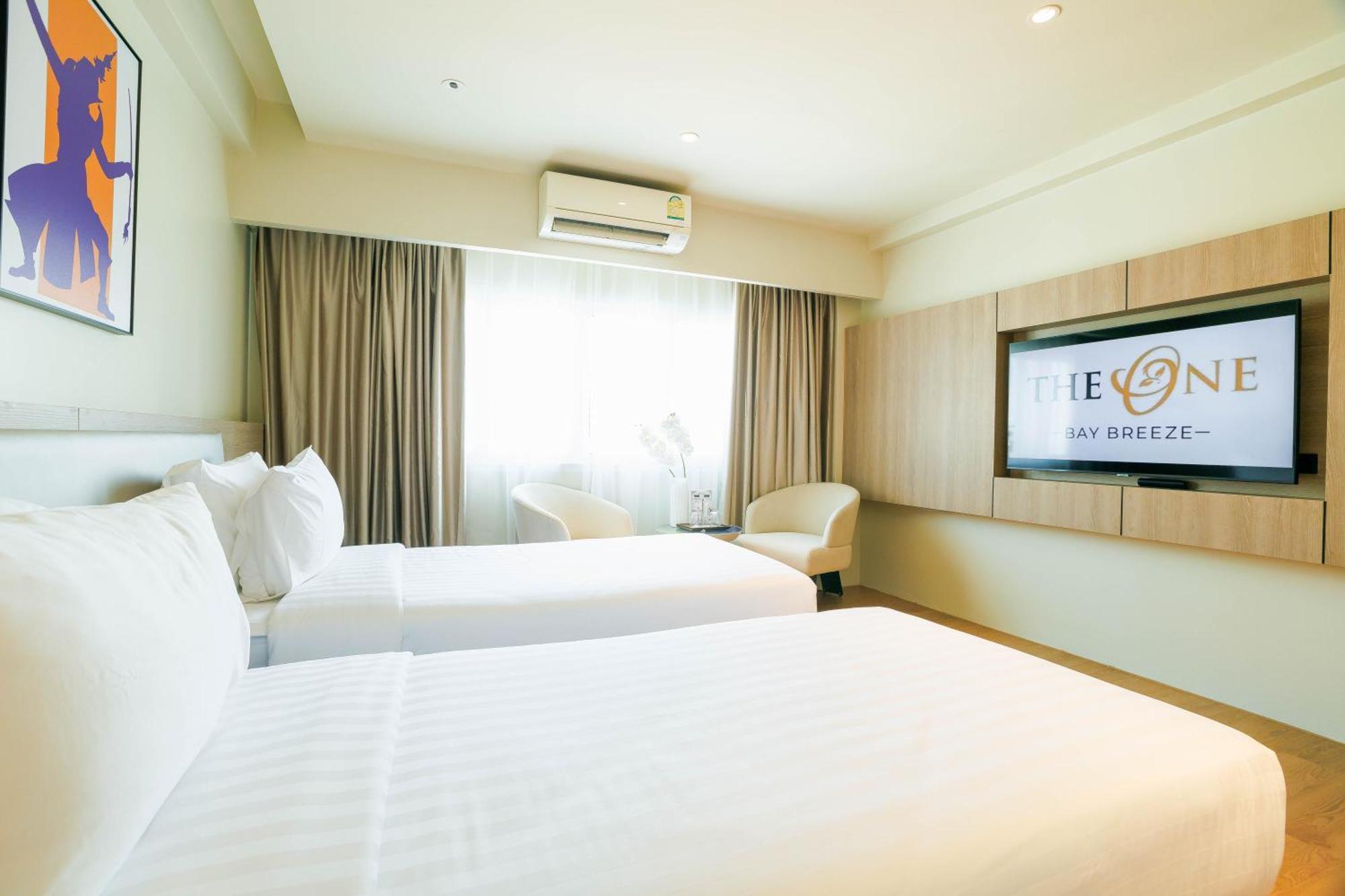 Deluxe Double or Twin Room