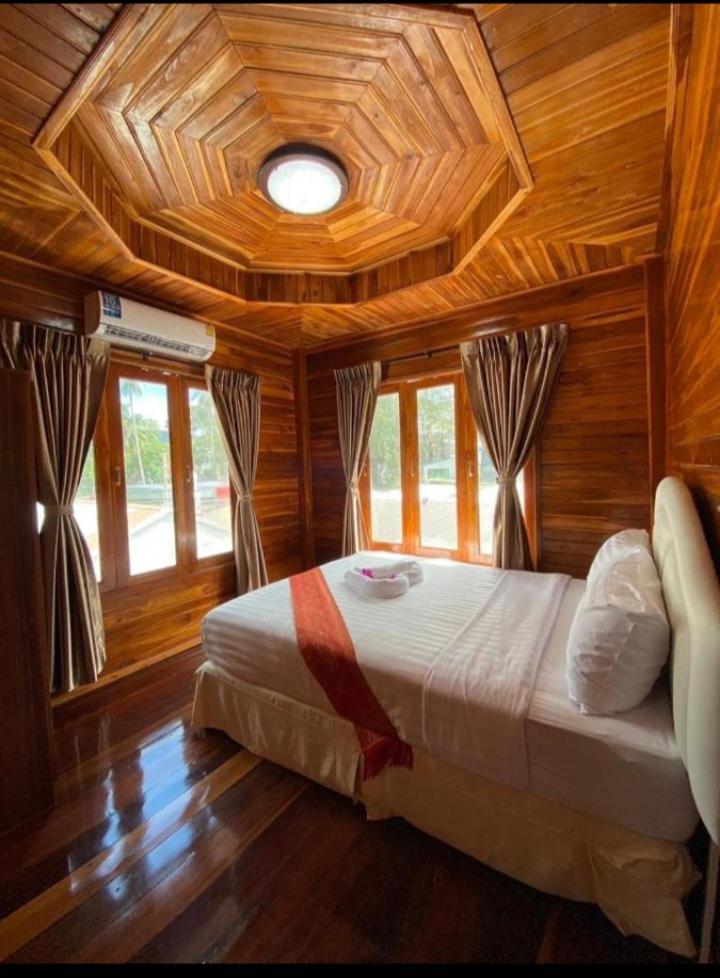 Quadruple Room with Balcony