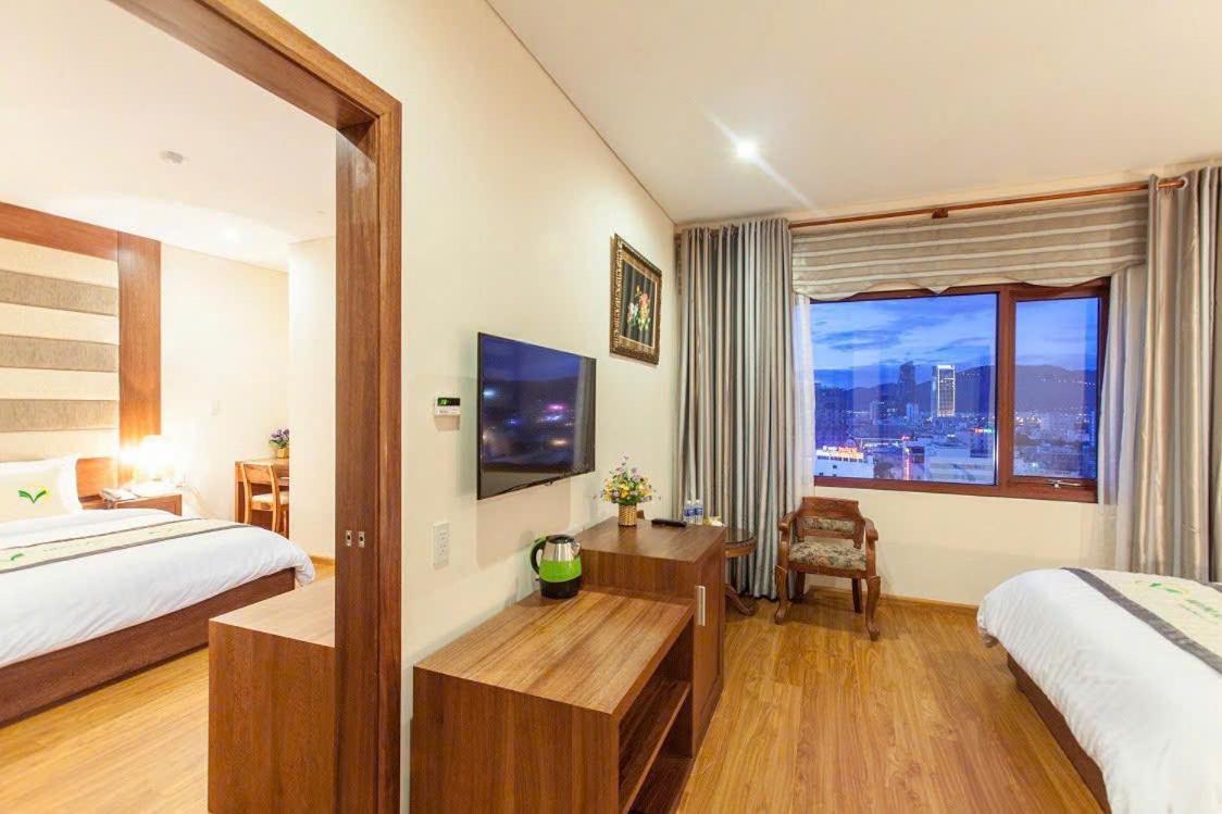 Deluxe Family Suite