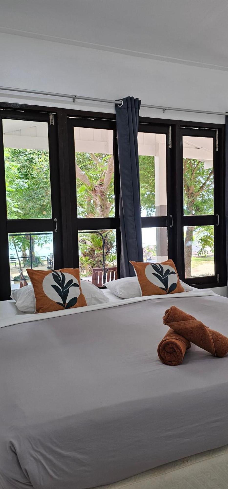 Family Room Sea View
