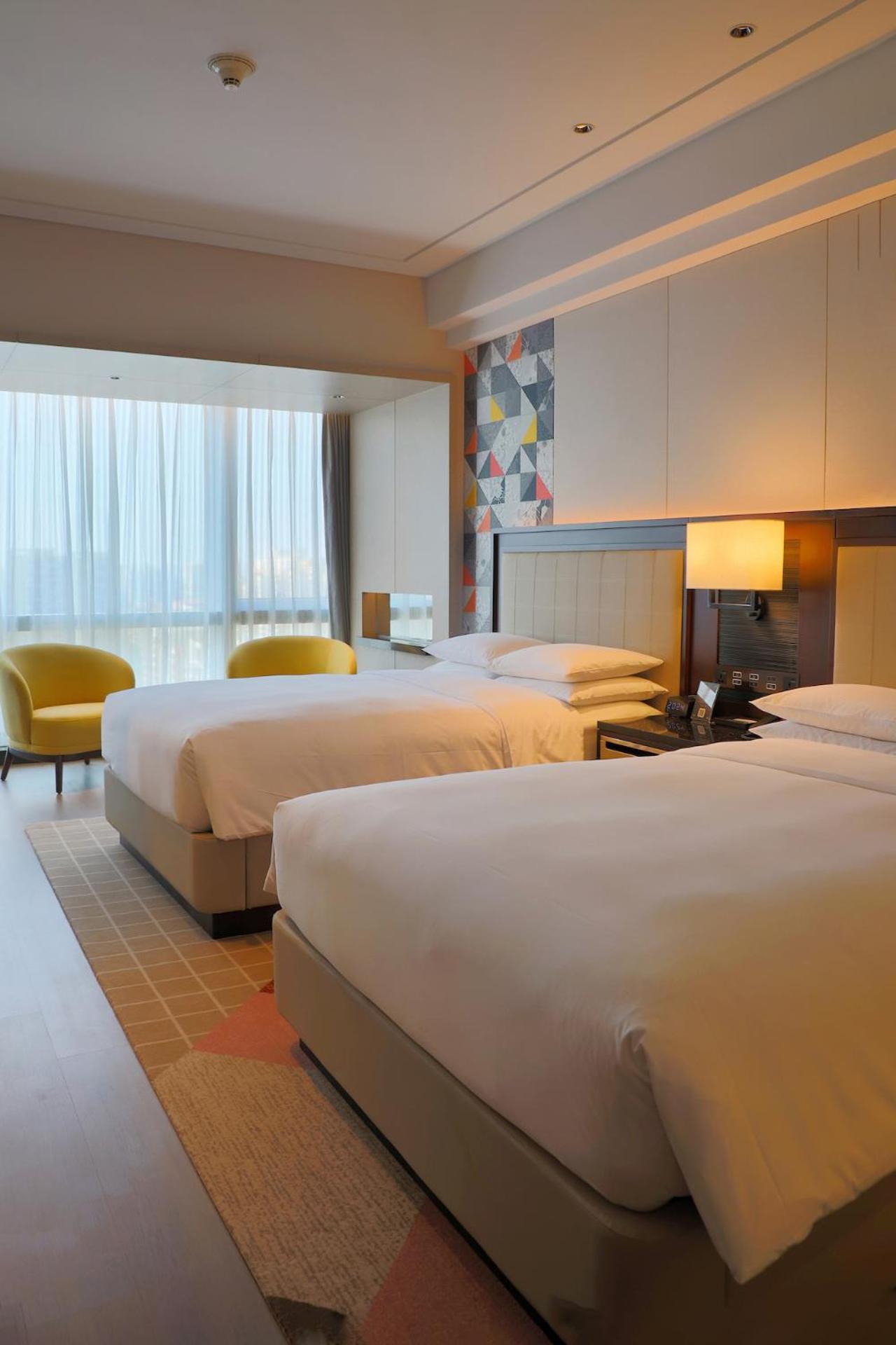 2 Double Beds, Renaissance Guest Room (include 10% off for Food & Beverage)
