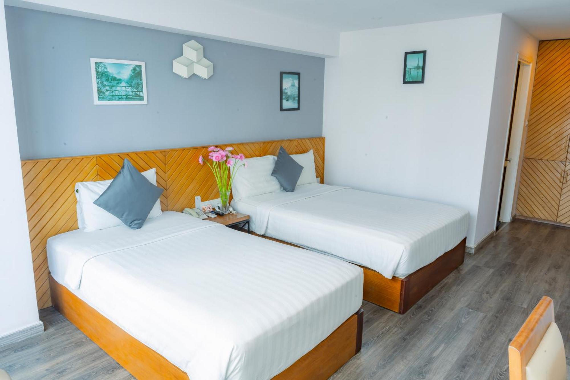 Double or Twin Room Partial Sea View