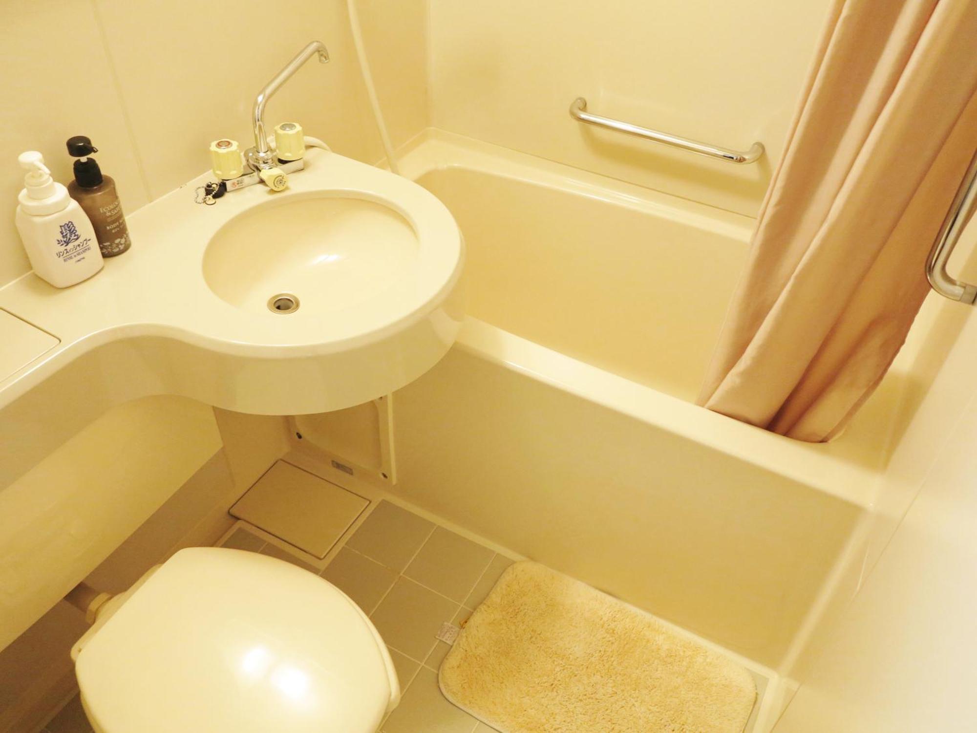 Camera Singola con Bagno Privato