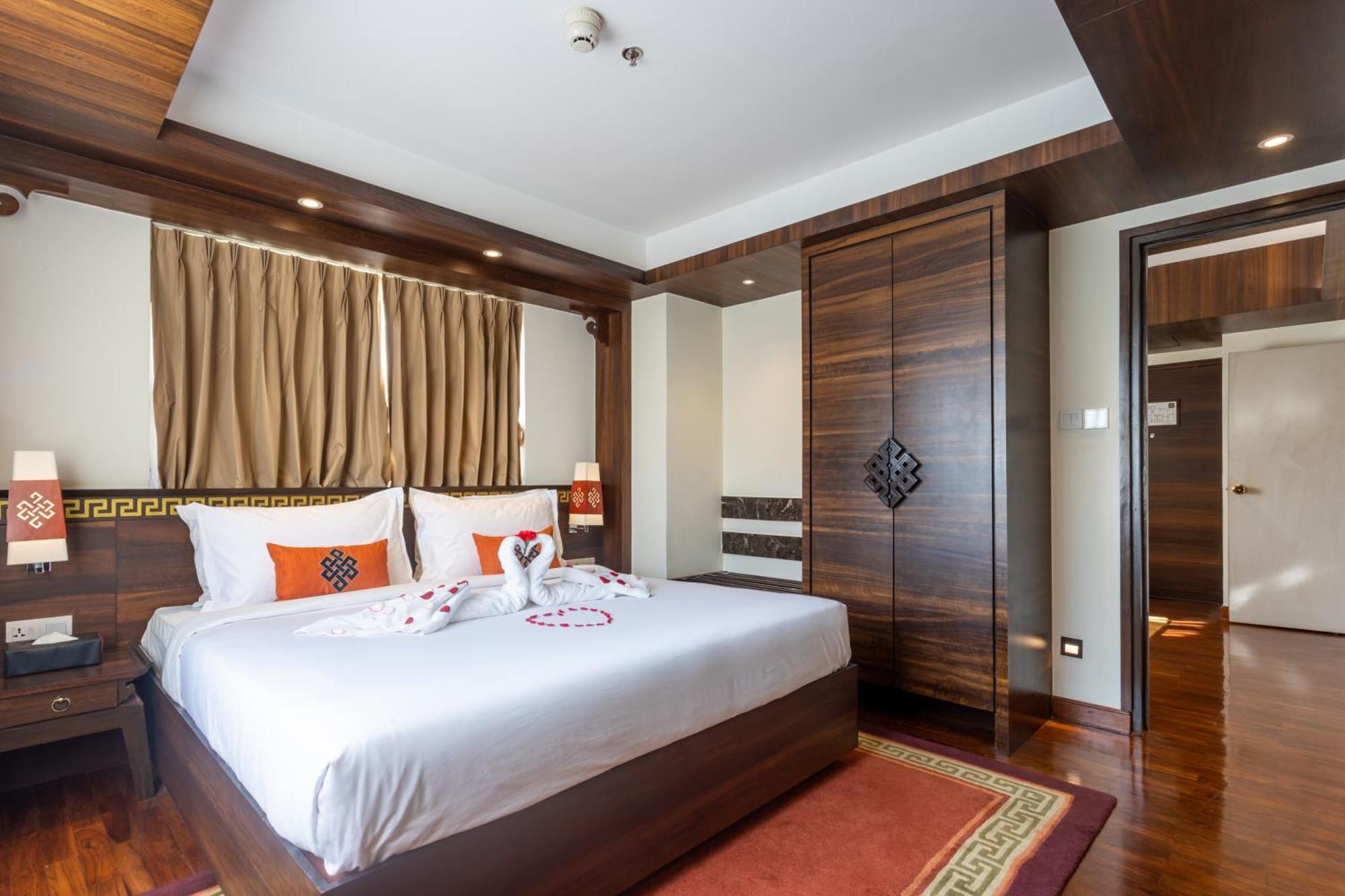 Junior King Suite