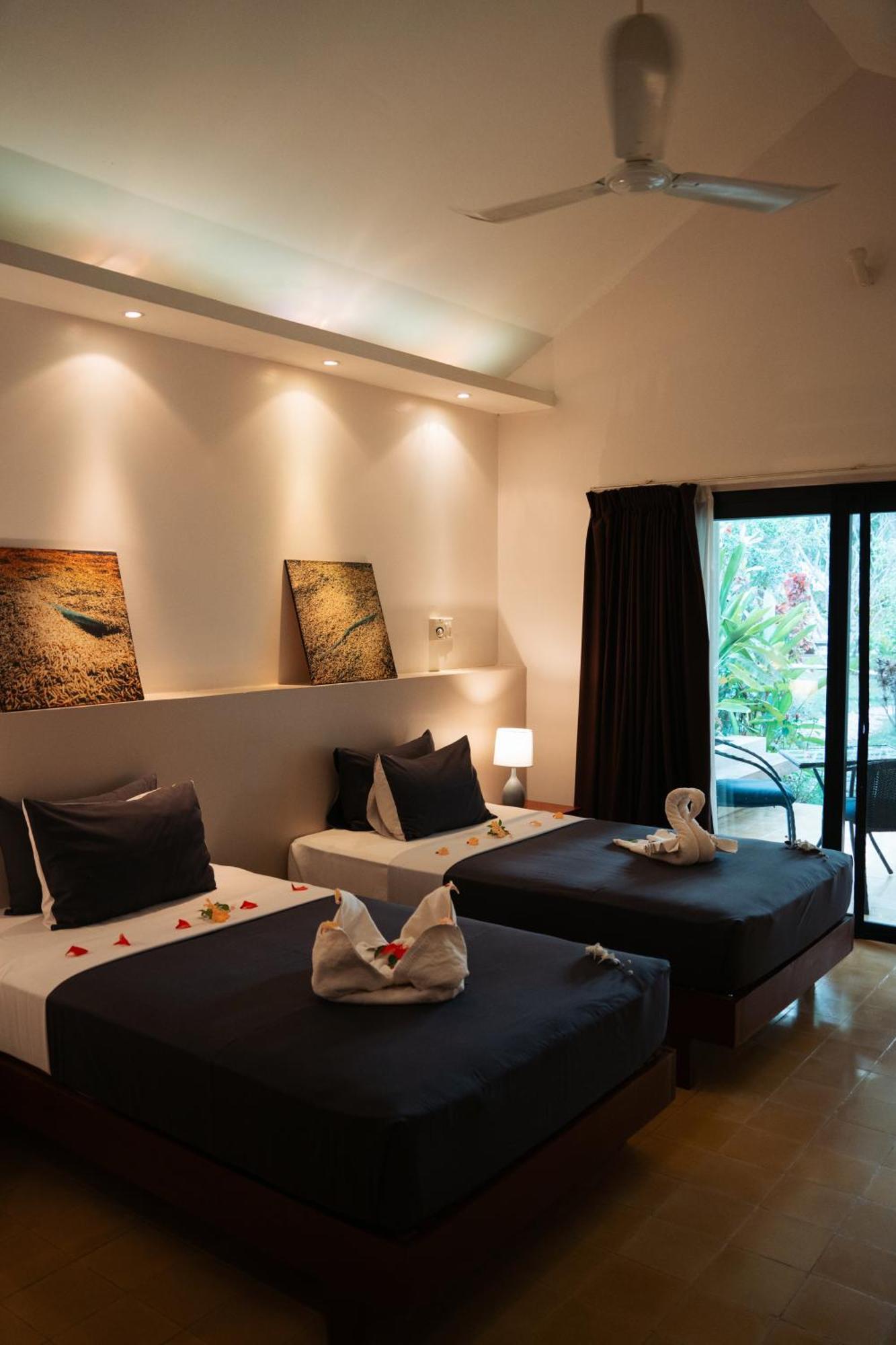 Double or Twin Room Garden View