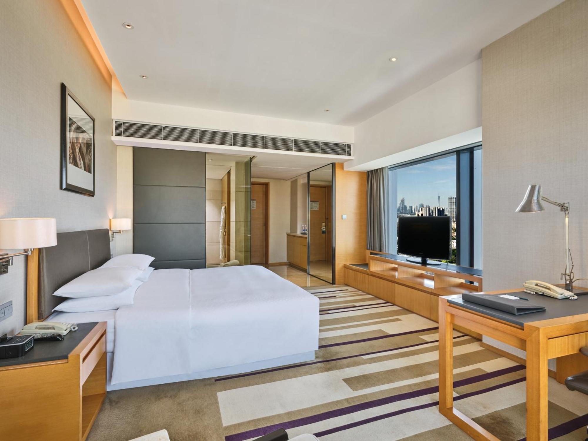 Comfort King Room