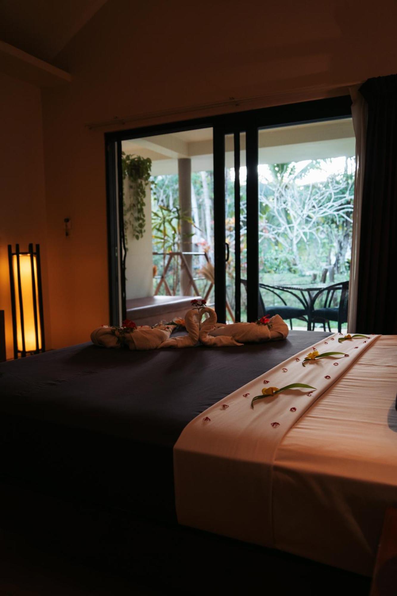 Double or Twin Room Garden View