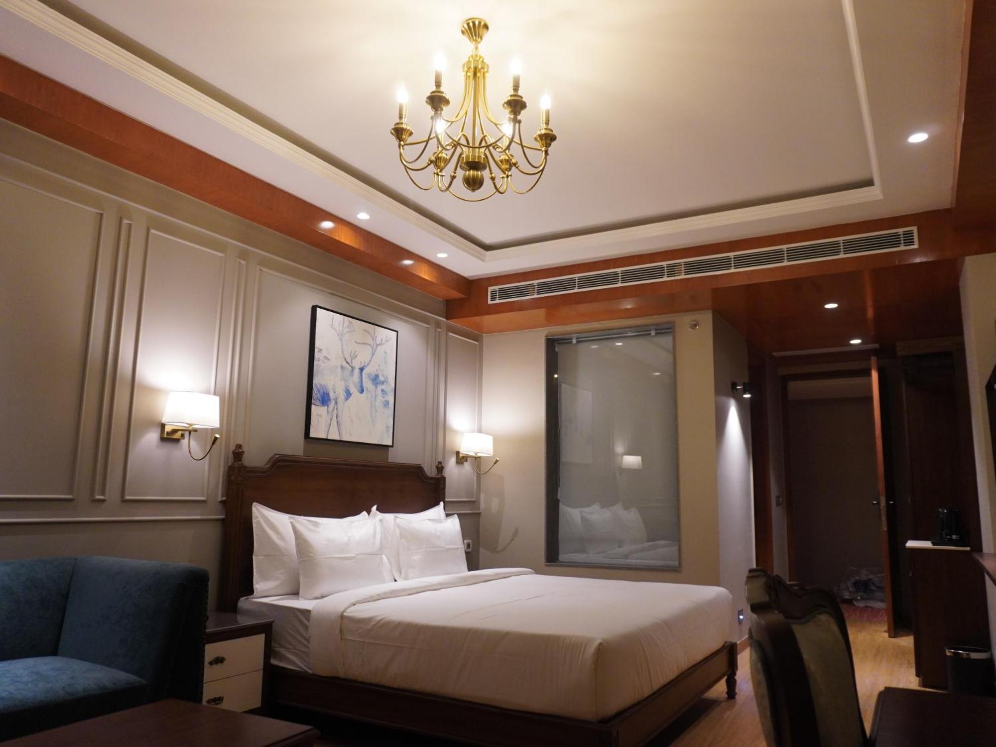 Double Room with Pool View