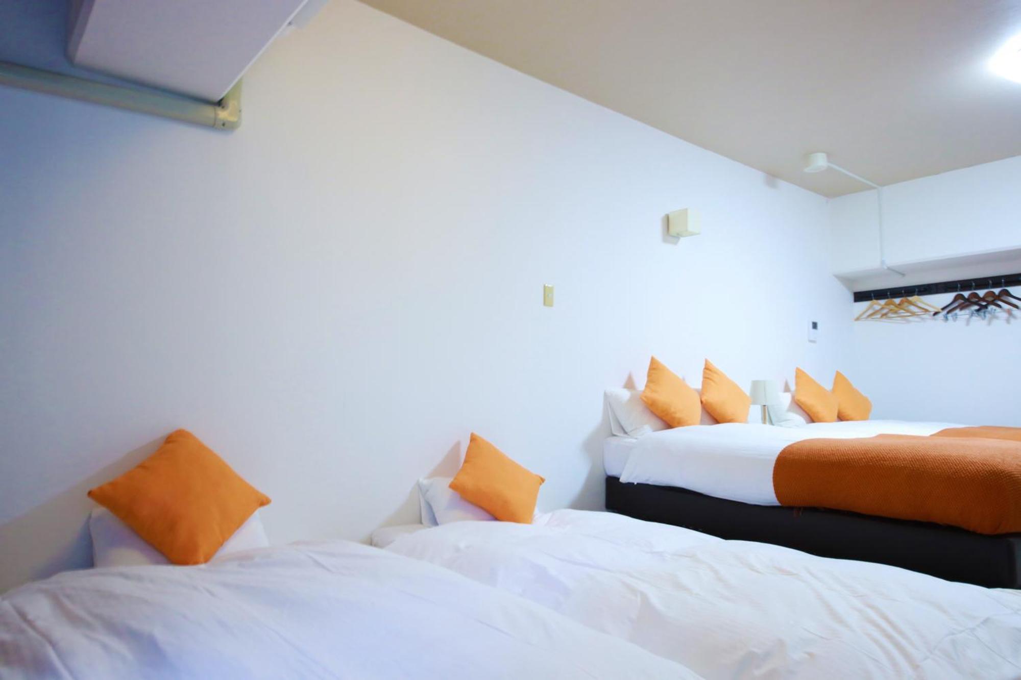 Deluxe Room 2 Small Double Beds 2 Single Futon Mats Kitchen Non-Smoking Cleaning Fee Extra No Cleaning Consecutive Stays