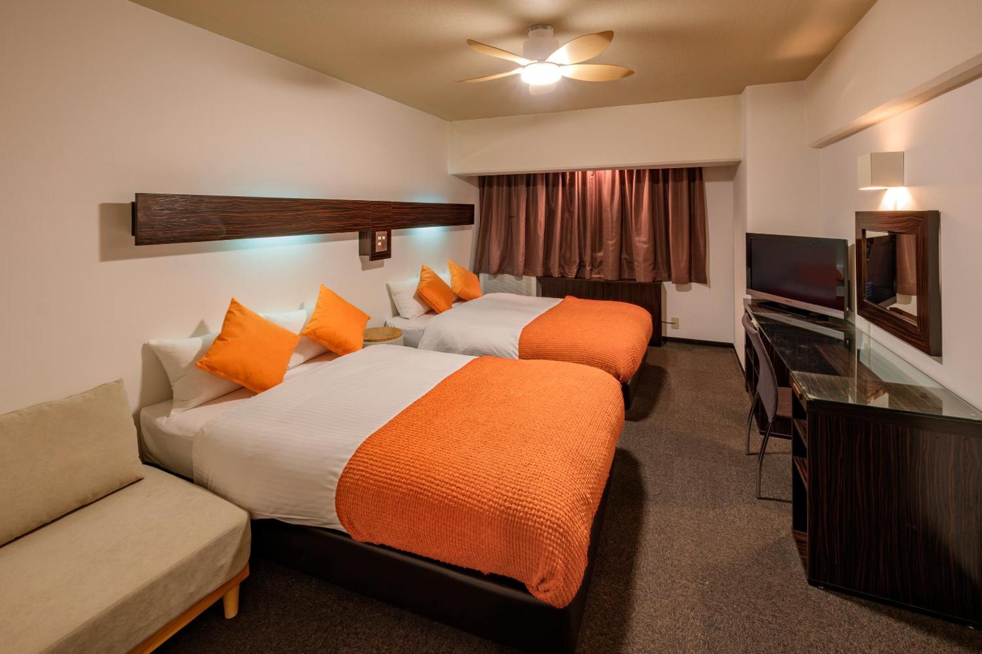 Standard Room 2 Small Double Beds 1 Sofa Non-Smoking Cleaning Fee Extra No Cleaning Consecutive Stays