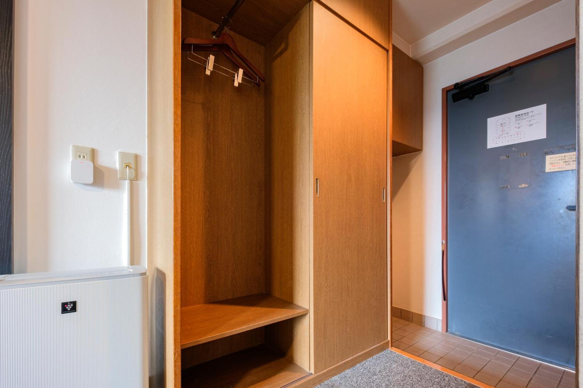 Standard Room 1 Double Bed 1 Sofa Non-Smoking Cleaning Fee Extra No Cleaning Consecutive Stays