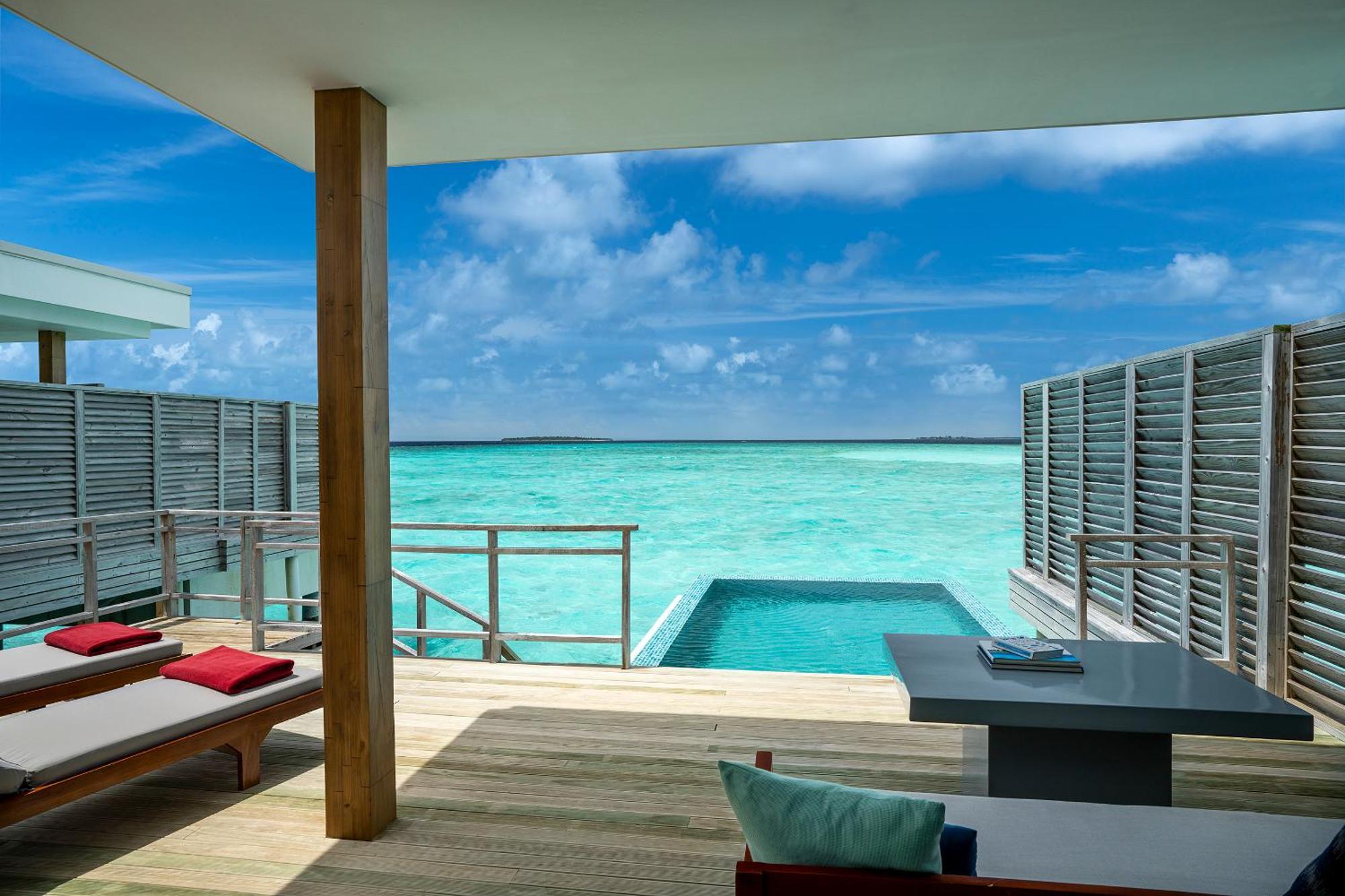 Lagoon Villa mit Pool