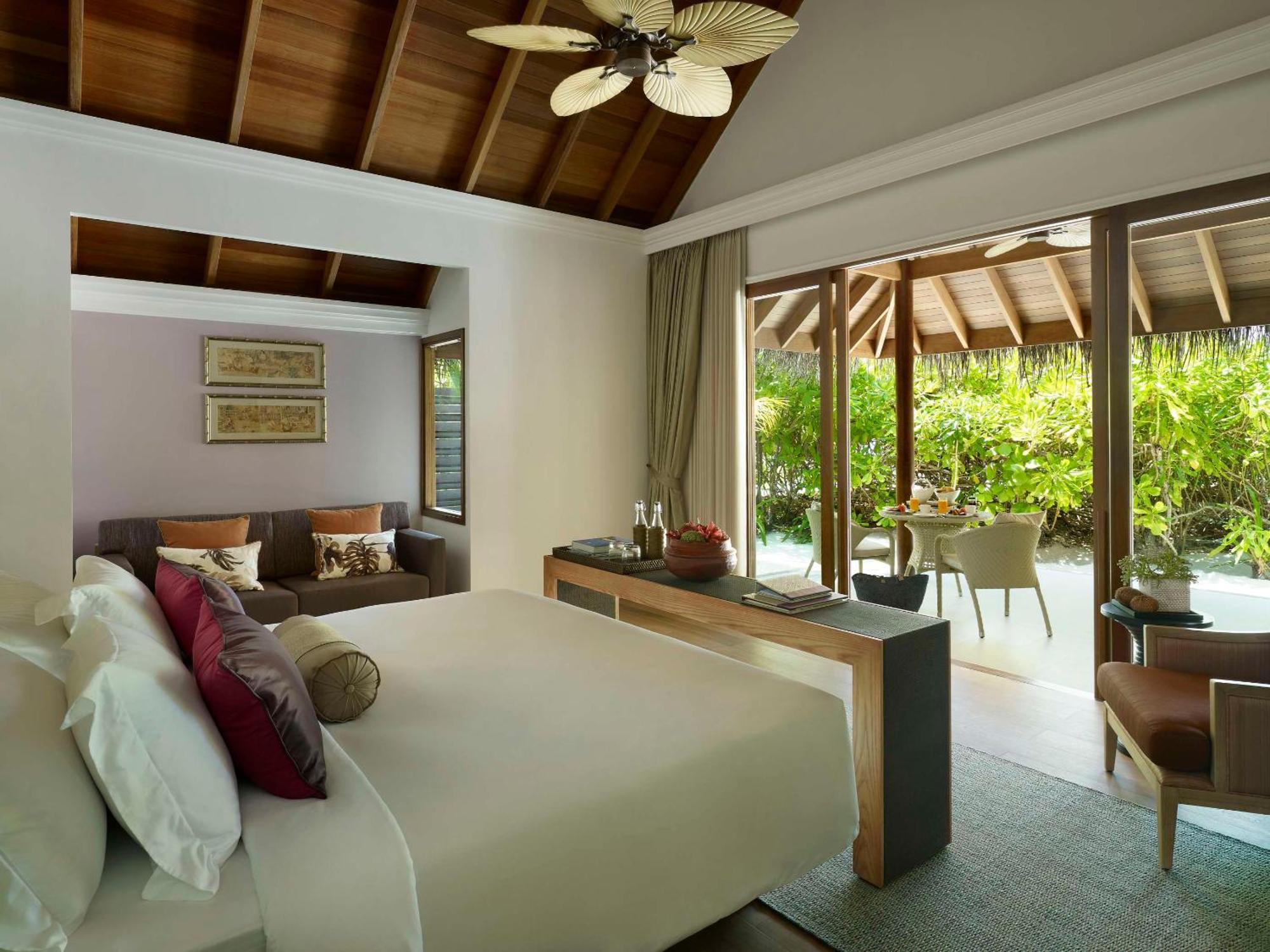 Beach Plunge Pool Villa 122sqm Beachfront Butler Service Sunset view,1668066414:JPEG