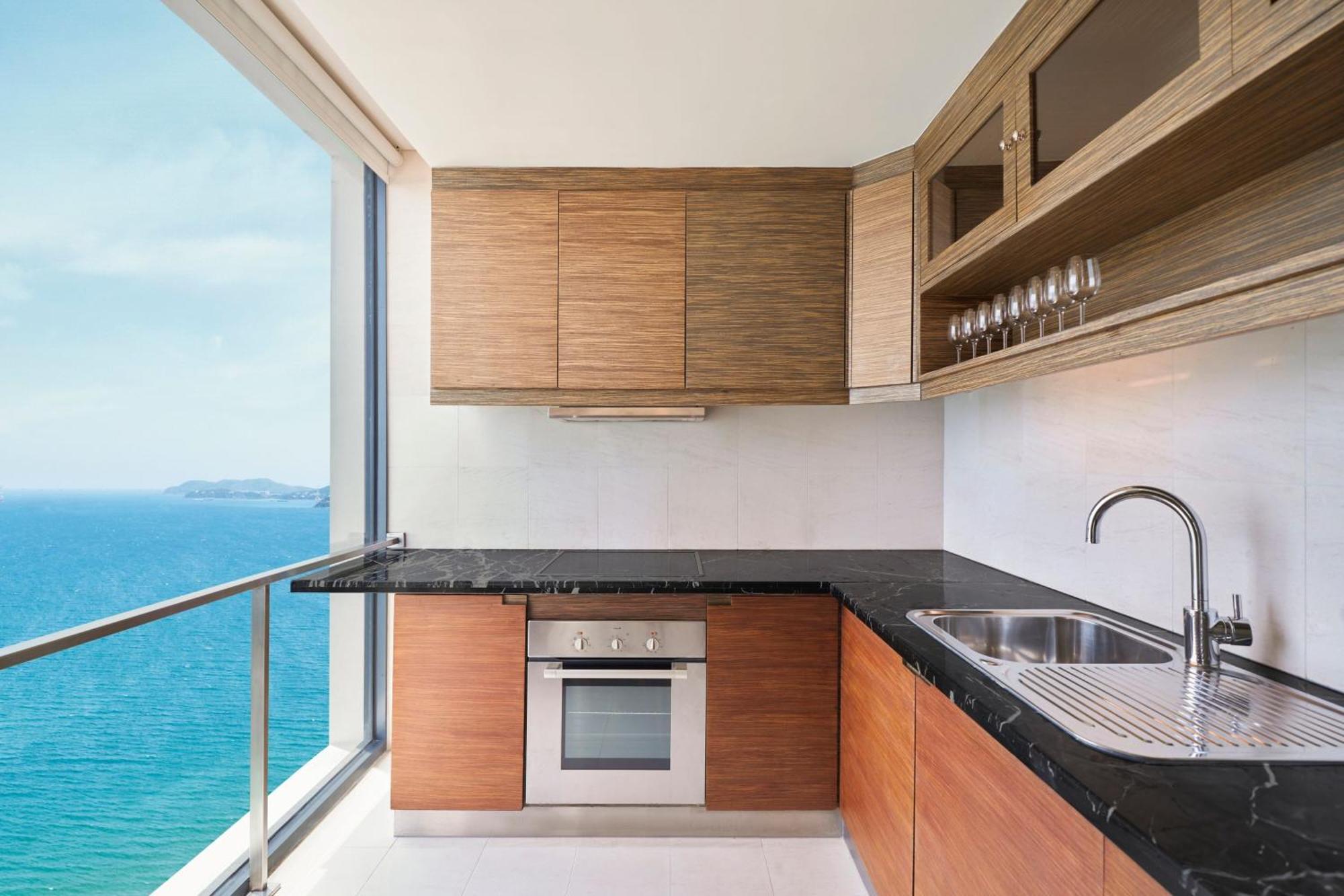 Two-Bedroom Apartment Ocean View High Floor
