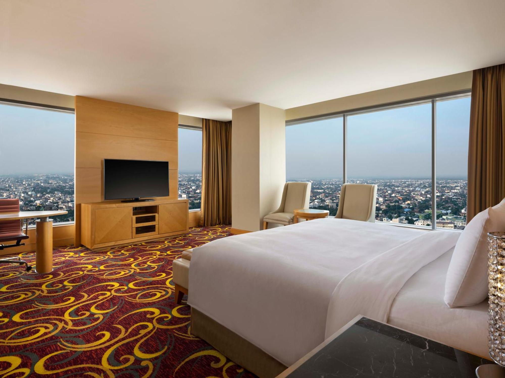 Larger Ambassador Suite with Lounge Access