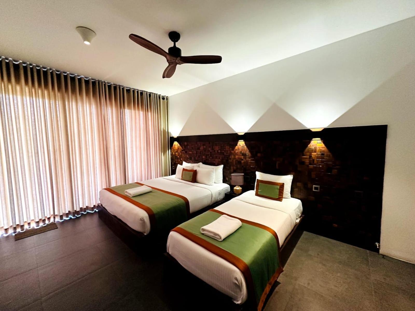 Deluxe Triple Room