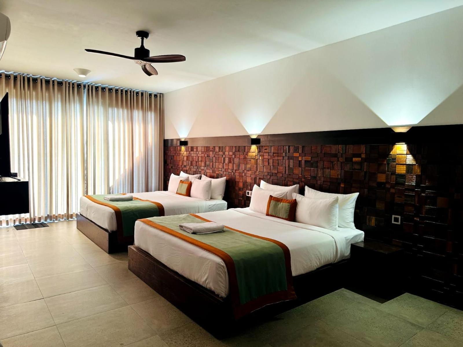 Deluxe Family Suite