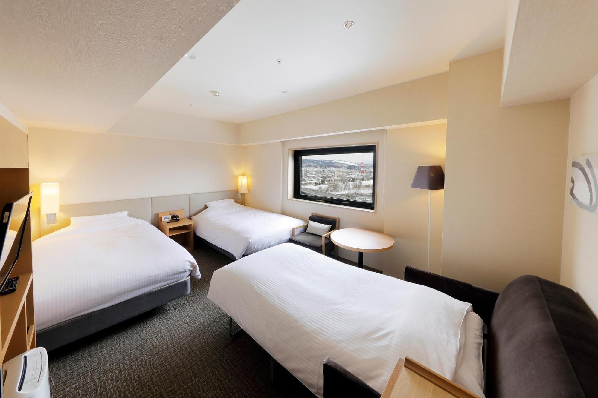 Large Twin Room Non-Smoking,1659486750:JPEG
