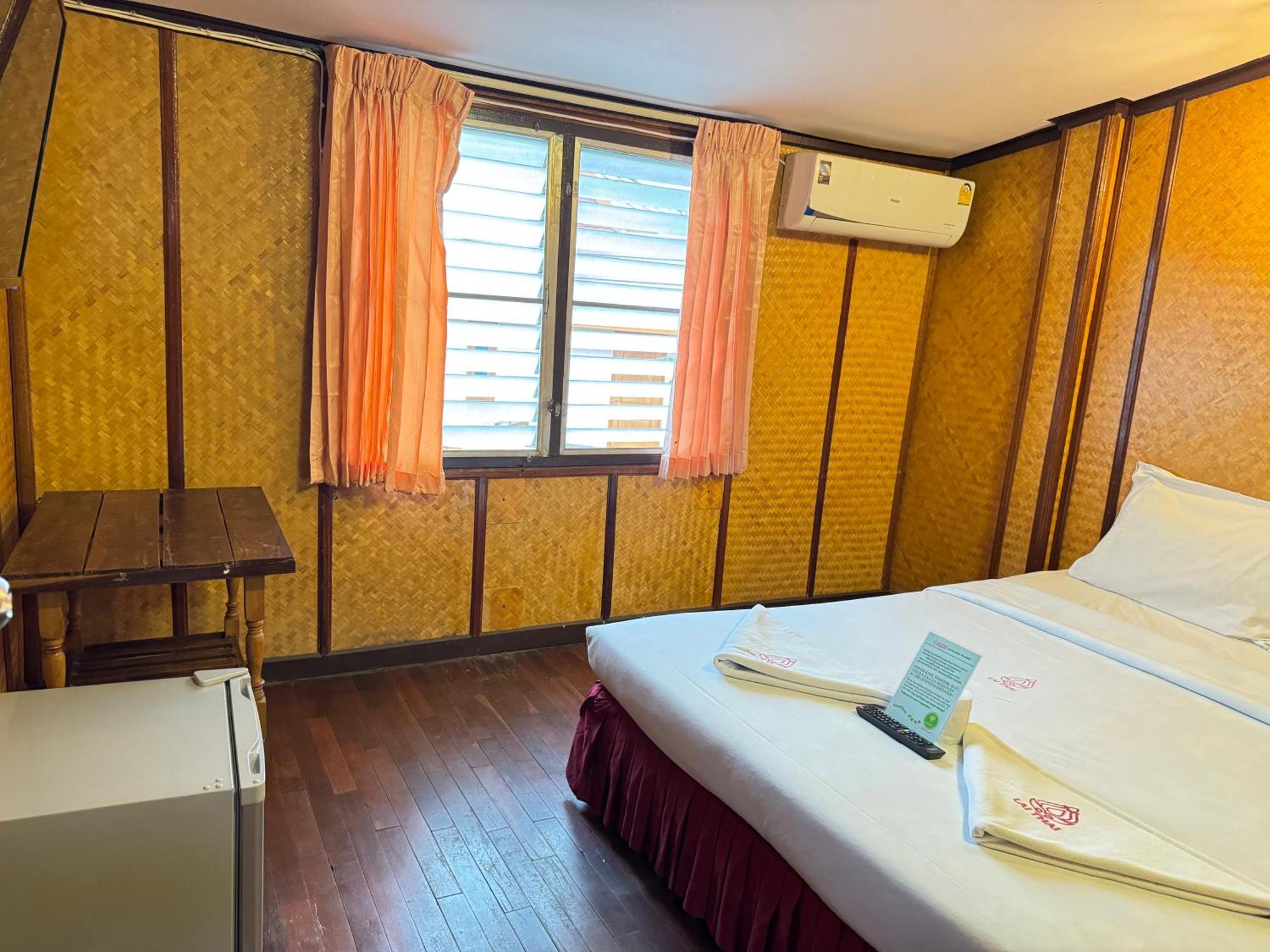 Doppelzimmer mit Gemeinschaftsbad