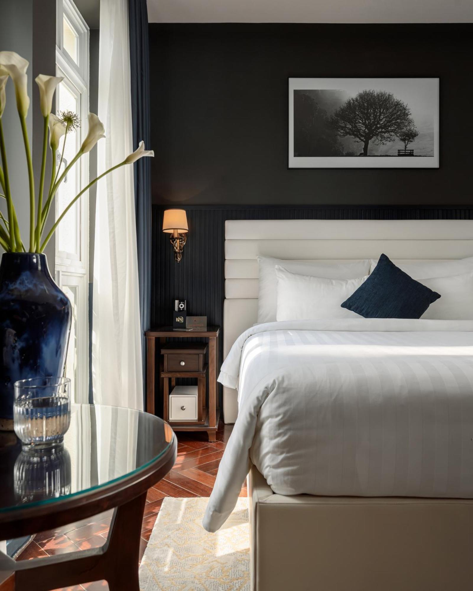 Deluxe Double Room Afternoon Tea