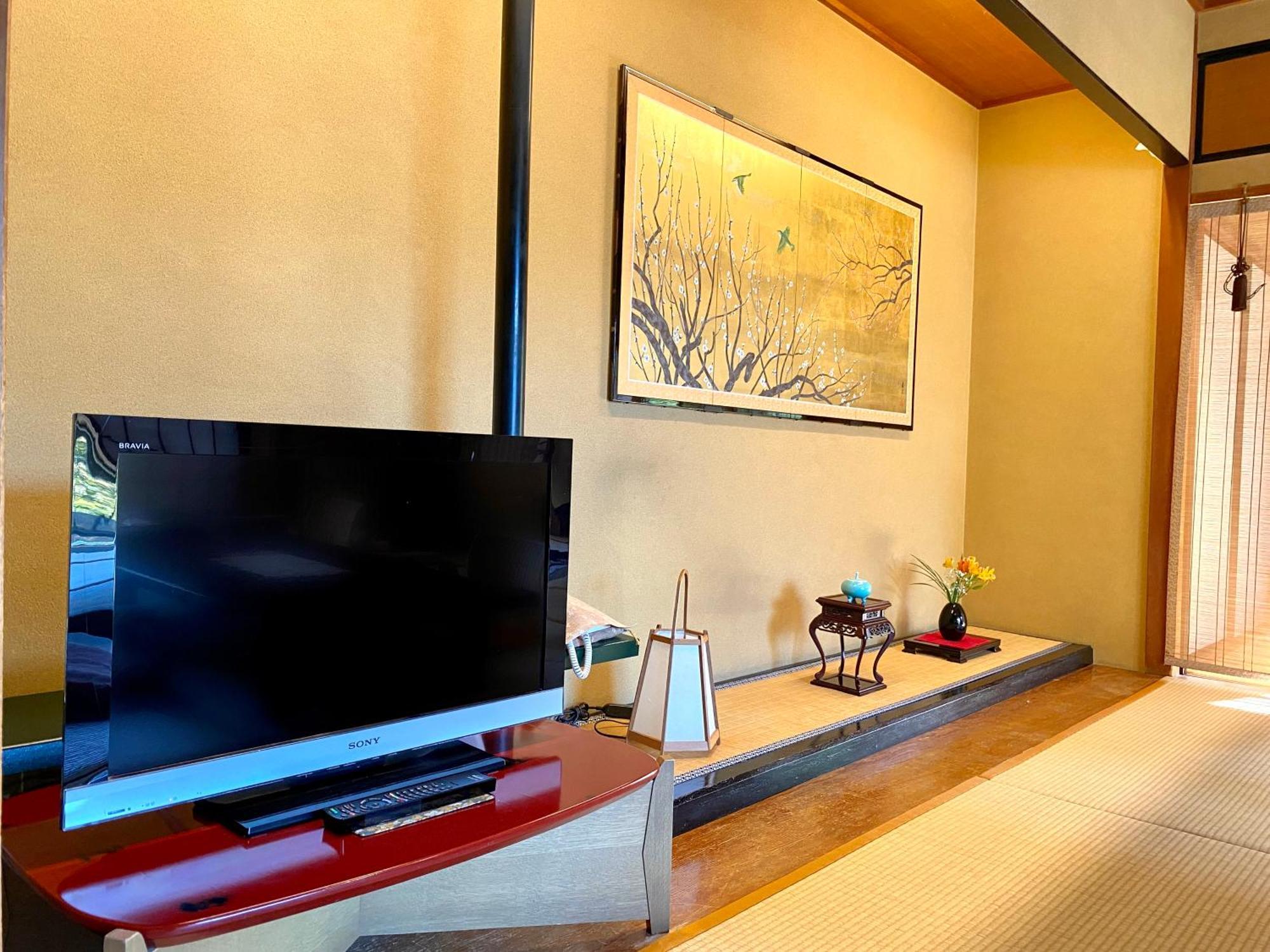 Japanese-Style Room with Shared Bathroom